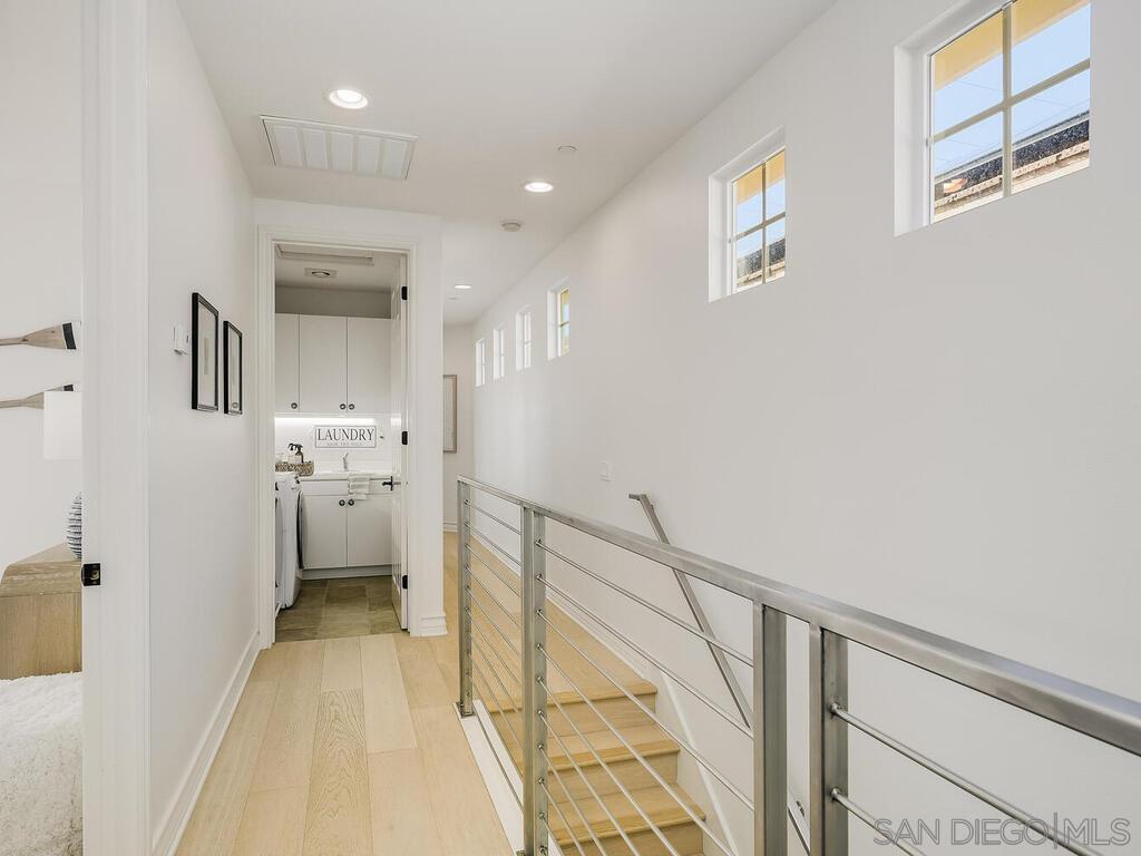 Detail Gallery Image 26 of 51 For 409  N Cedros Ave, Solana Beach,  CA 92075 - 5 Beds | 4 Baths