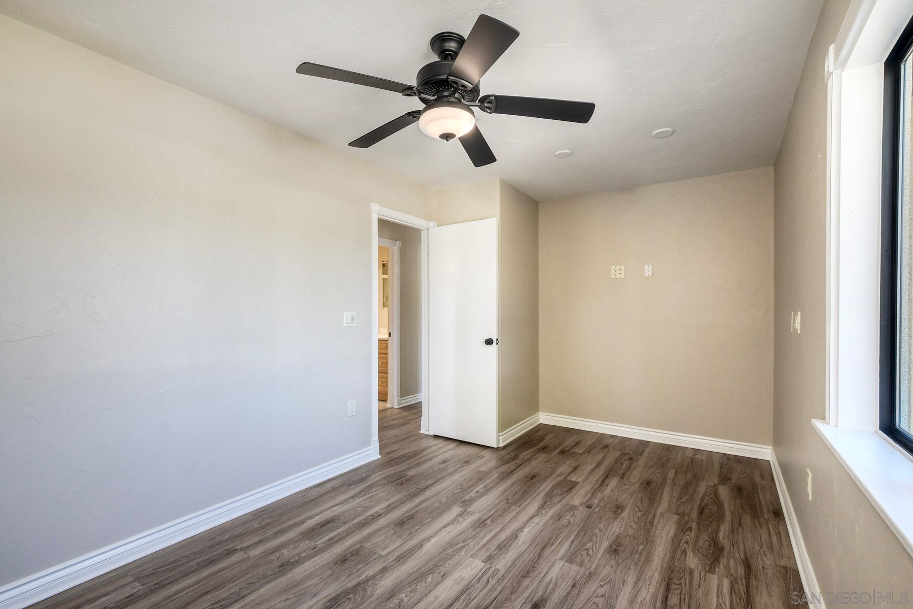 Detail Gallery Image 21 of 34 For 13059  Acton Ave, Poway,  CA 92064 - 3 Beds | 2 Baths