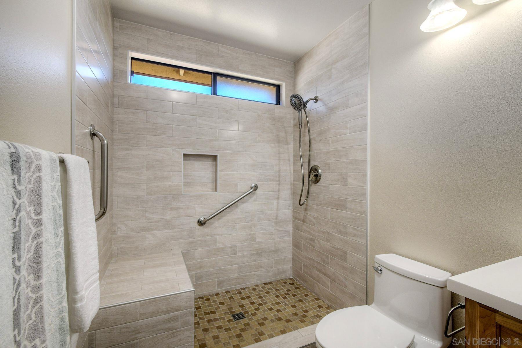 Detail Gallery Image 29 of 34 For 13059  Acton Ave, Poway,  CA 92064 - 3 Beds | 2 Baths