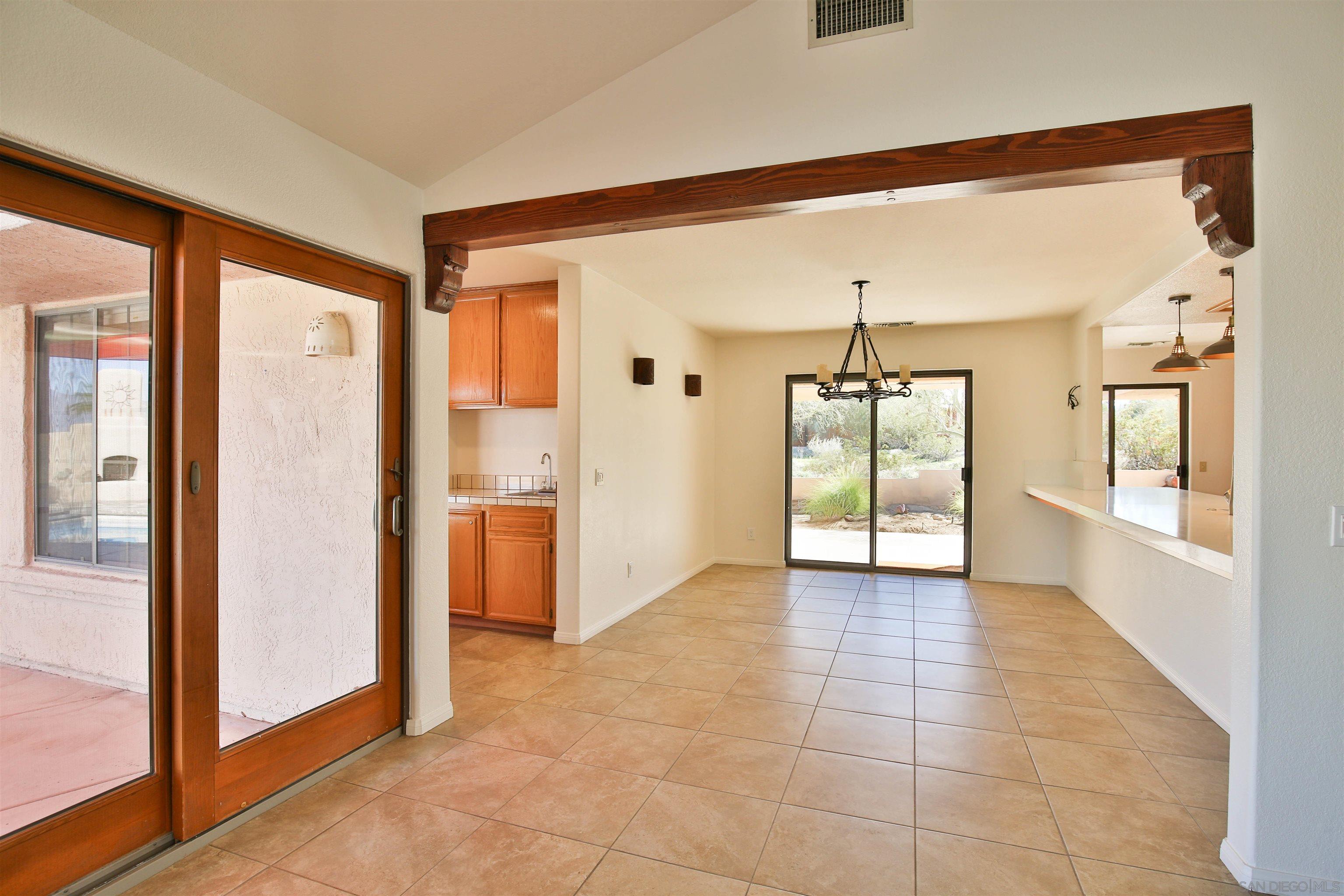 Detail Gallery Image 9 of 42 For 1804  Chuparosa Lane, Borrego Springs,  CA 92004 - 4 Beds | 4 Baths