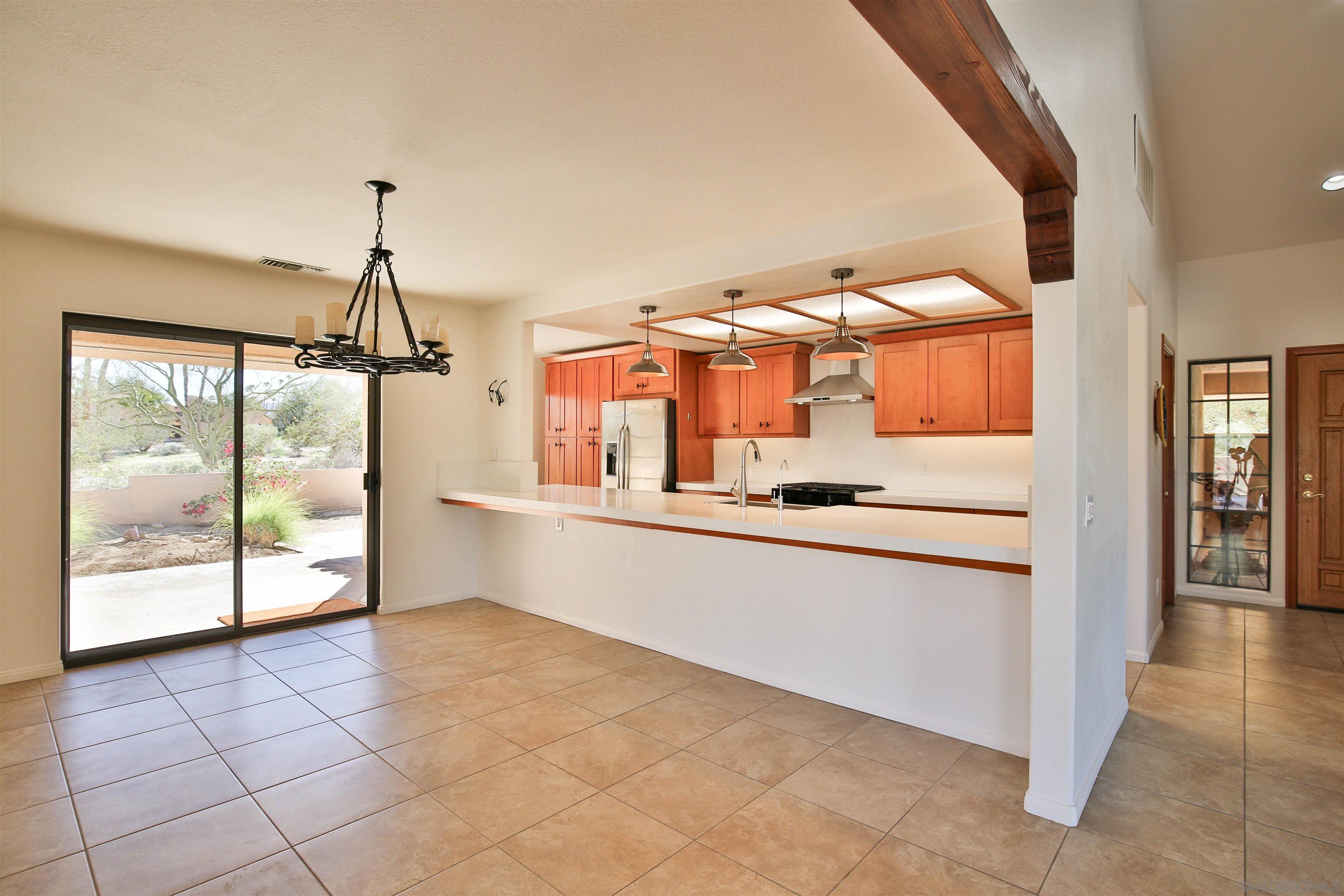 Detail Gallery Image 10 of 42 For 1804  Chuparosa Lane, Borrego Springs,  CA 92004 - 4 Beds | 4 Baths