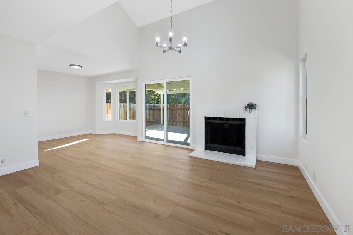 Front Image Thumbnail for SD2601065