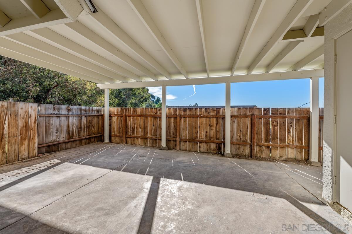 Detail Gallery Image 21 of 36 For 2066  Manzana Way, San Diego,  CA 92139 - 3 Beds | 2 Baths