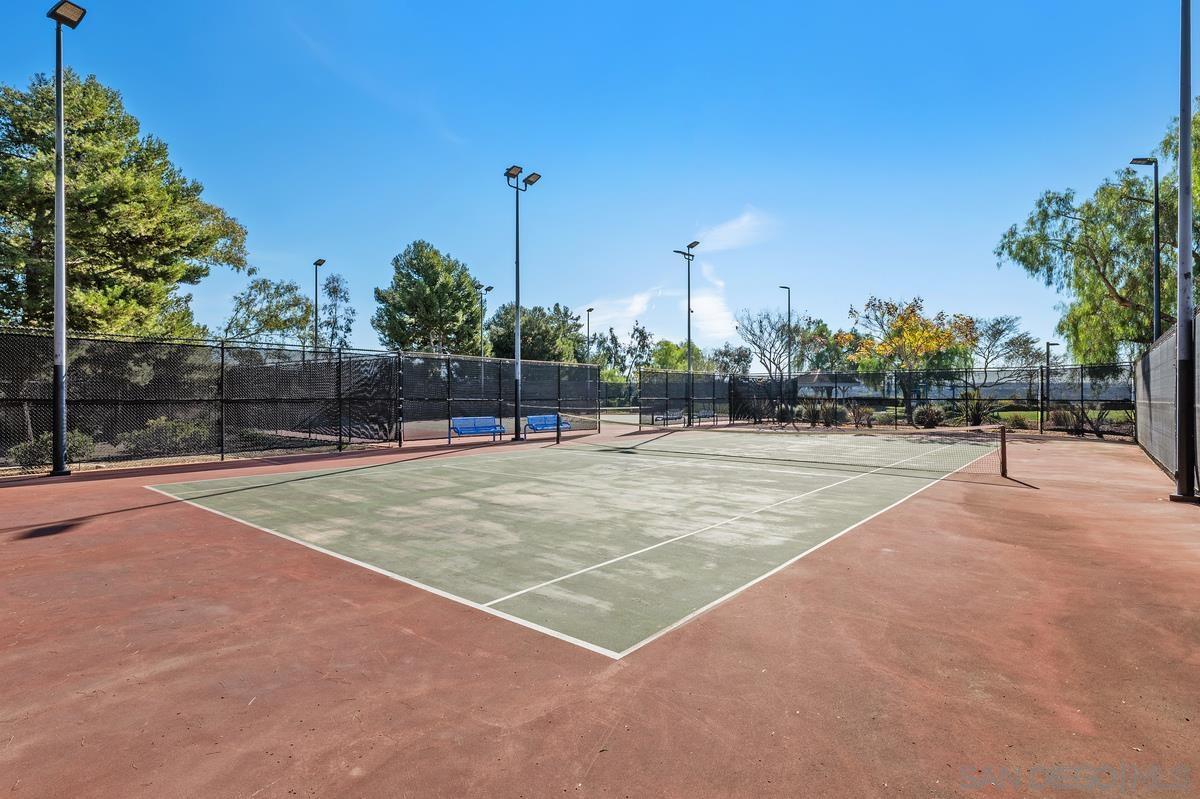 Detail Gallery Image 32 of 36 For 2066  Manzana Way, San Diego,  CA 92139 - 3 Beds | 2 Baths