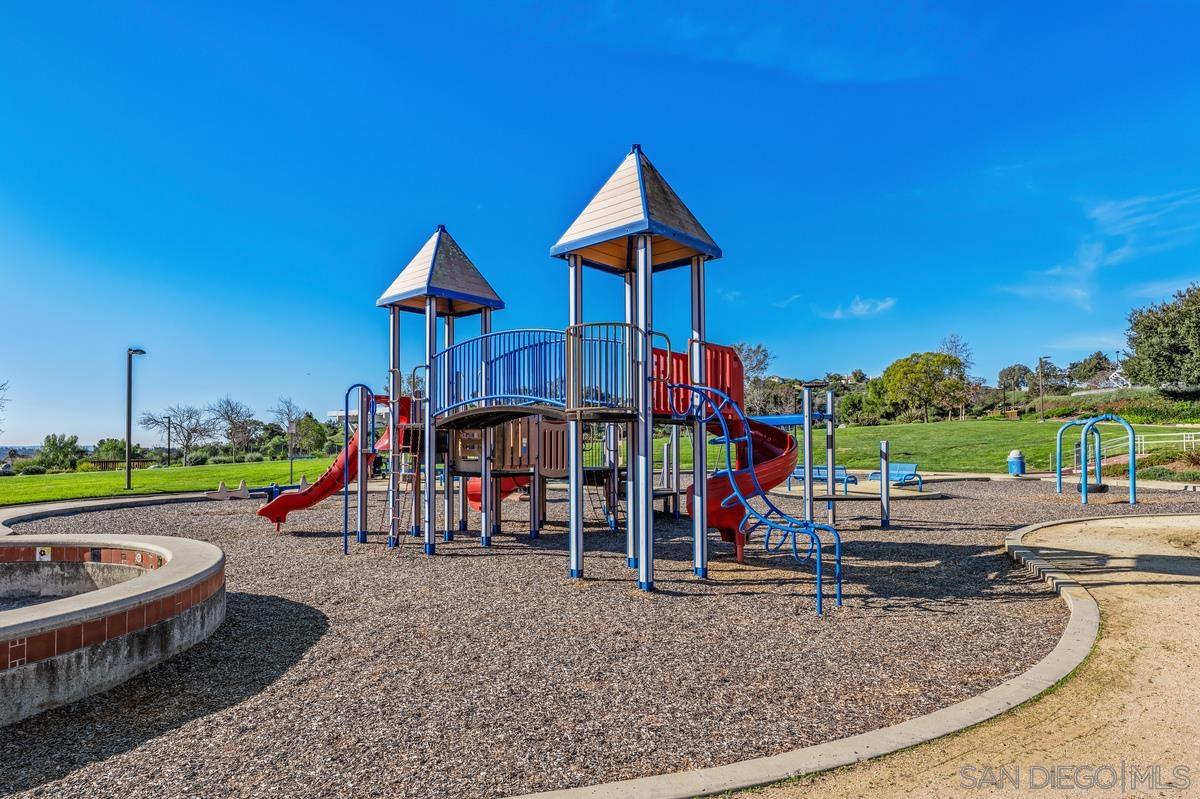 Detail Gallery Image 34 of 36 For 2066  Manzana Way, San Diego,  CA 92139 - 3 Beds | 2 Baths