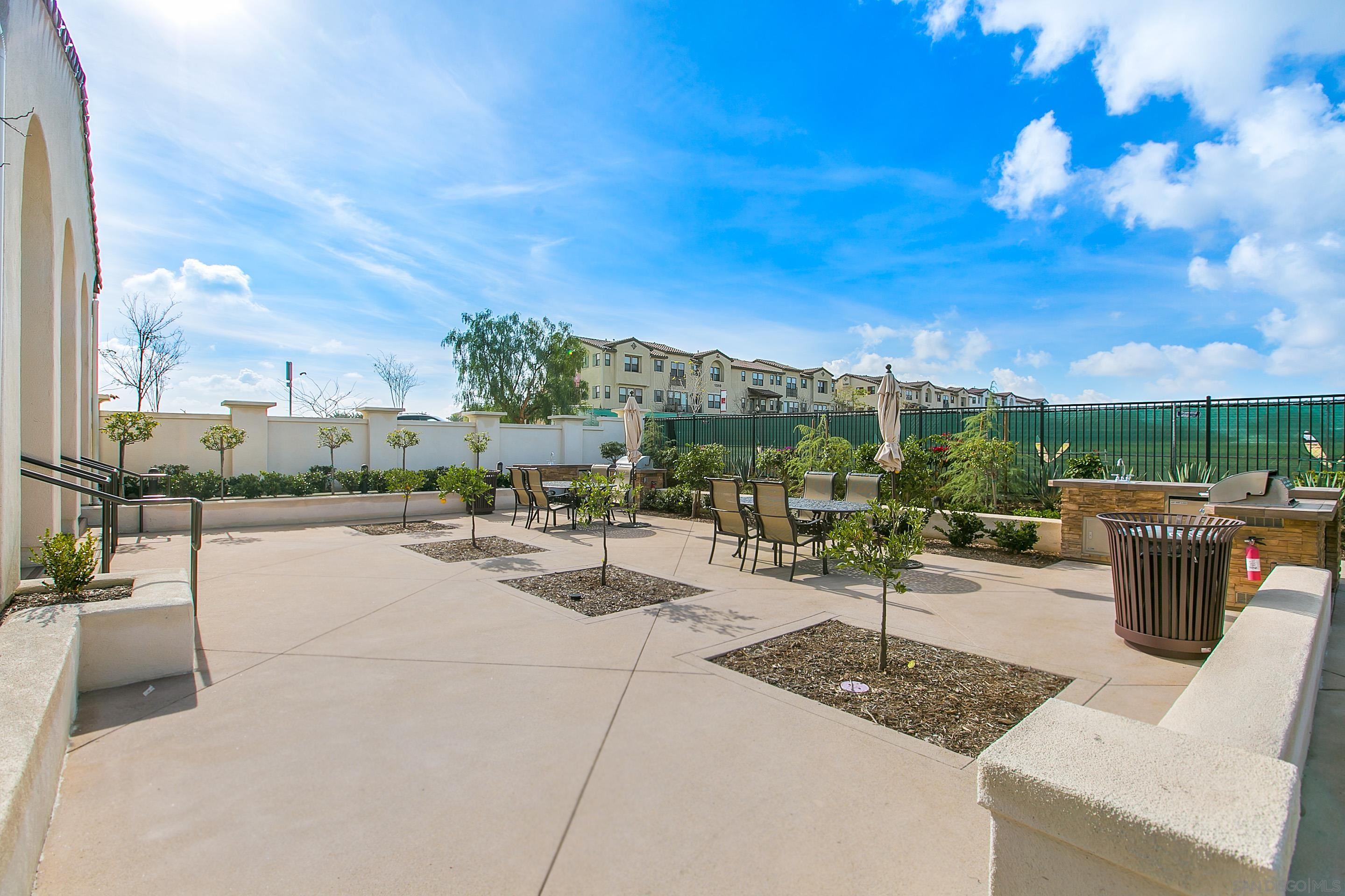 Detail Gallery Image 28 of 36 For 1818  Santa Christina Ave, Chula Vista,  CA 91913 - 4 Beds | 3/1 Baths