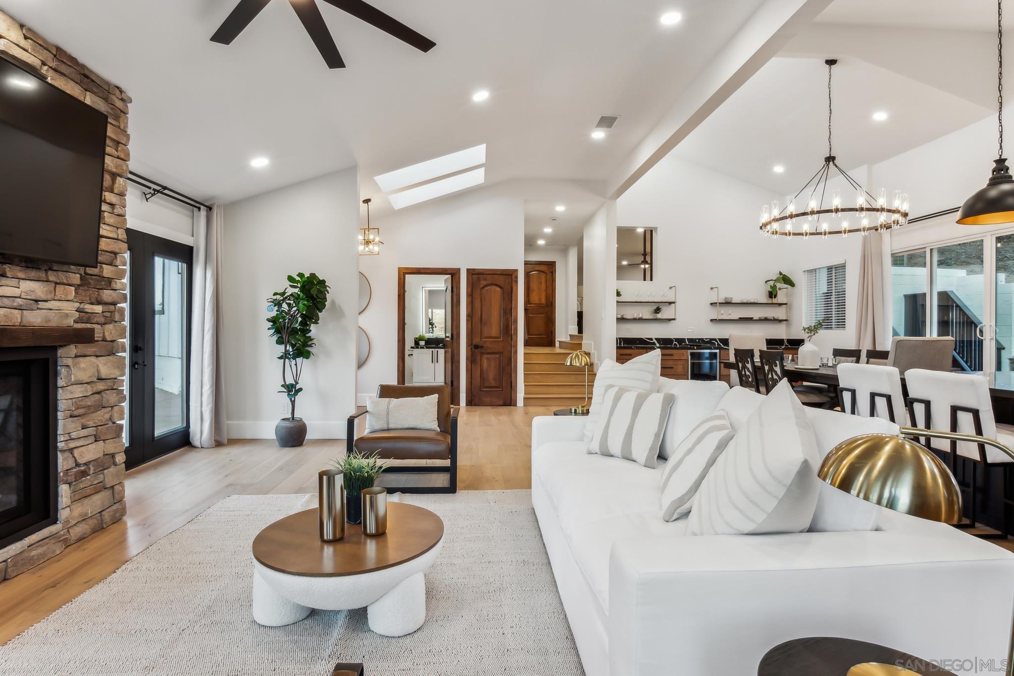 Detail Gallery Image 11 of 47 For 1326  Farmer Rd., Julian,  CA 92036 - 4 Beds | 4 Baths