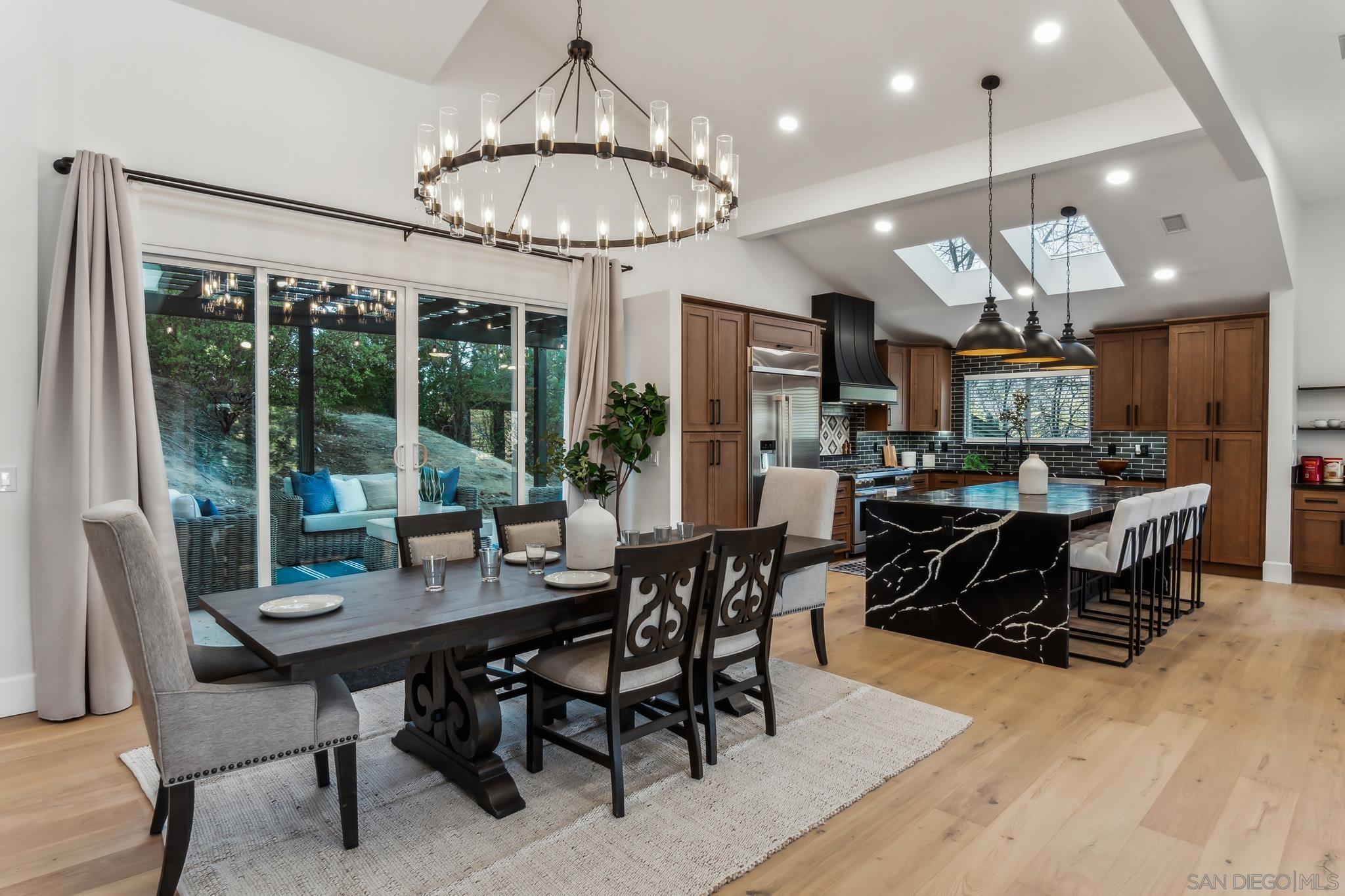 Detail Gallery Image 14 of 47 For 1326  Farmer Rd., Julian,  CA 92036 - 4 Beds | 4 Baths