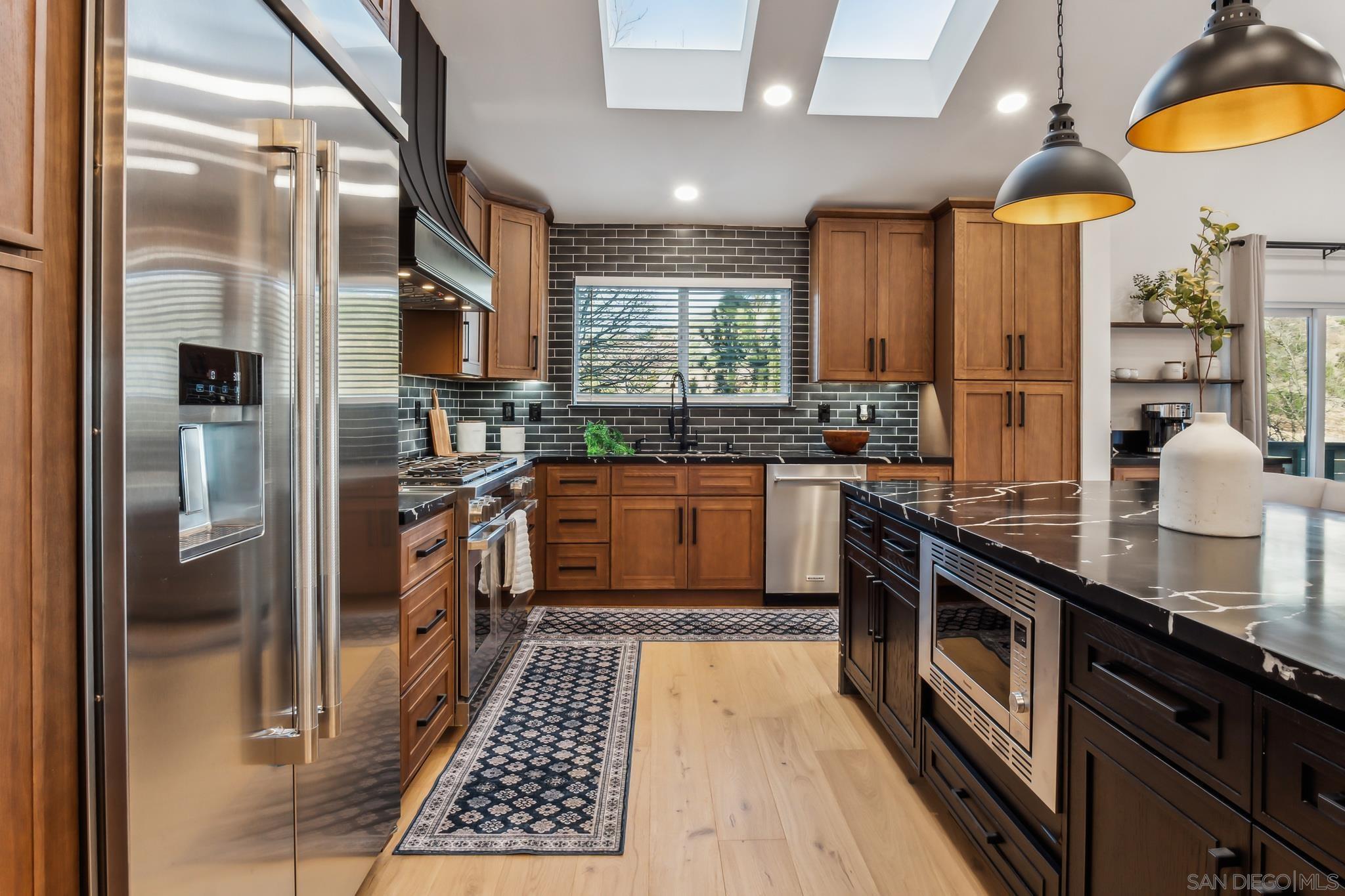 Detail Gallery Image 16 of 47 For 1326  Farmer Rd., Julian,  CA 92036 - 4 Beds | 4 Baths