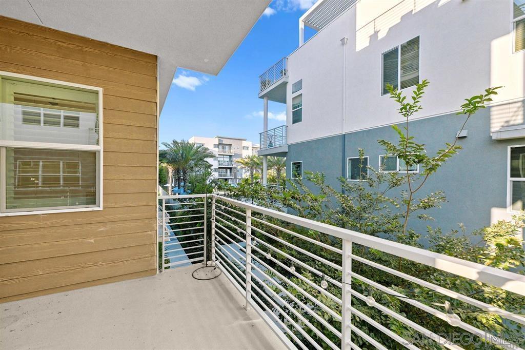 Detail Gallery Image 16 of 38 For 3001  Bravo Loop  #2,  Chula Vista,  CA 91915 - 3 Beds | 2 Baths