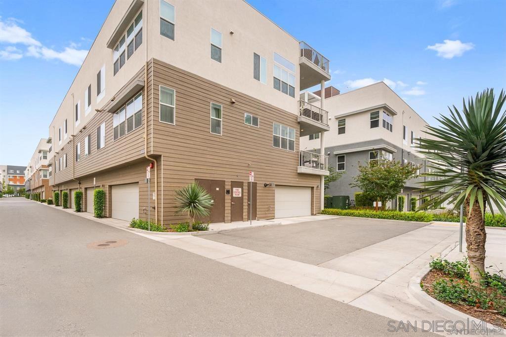 Detail Gallery Image 21 of 38 For 3001  Bravo Loop  #2,  Chula Vista,  CA 91915 - 3 Beds | 2 Baths