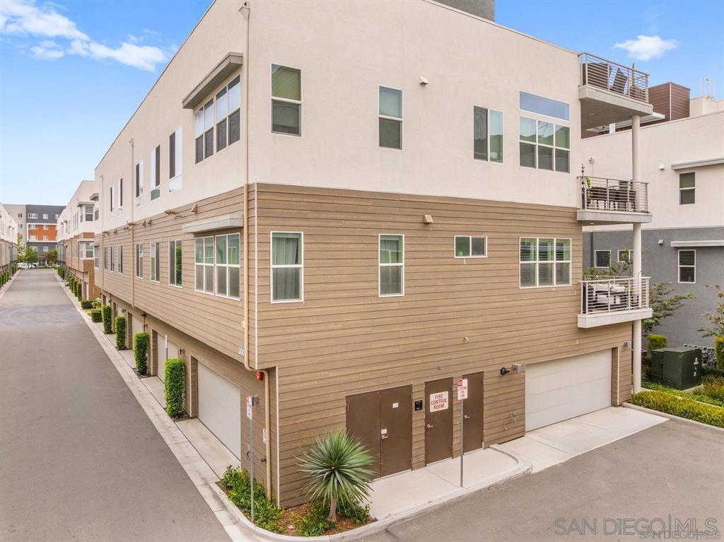 Detail Gallery Image 23 of 38 For 3001  Bravo Loop  #2,  Chula Vista,  CA 91915 - 3 Beds | 2 Baths