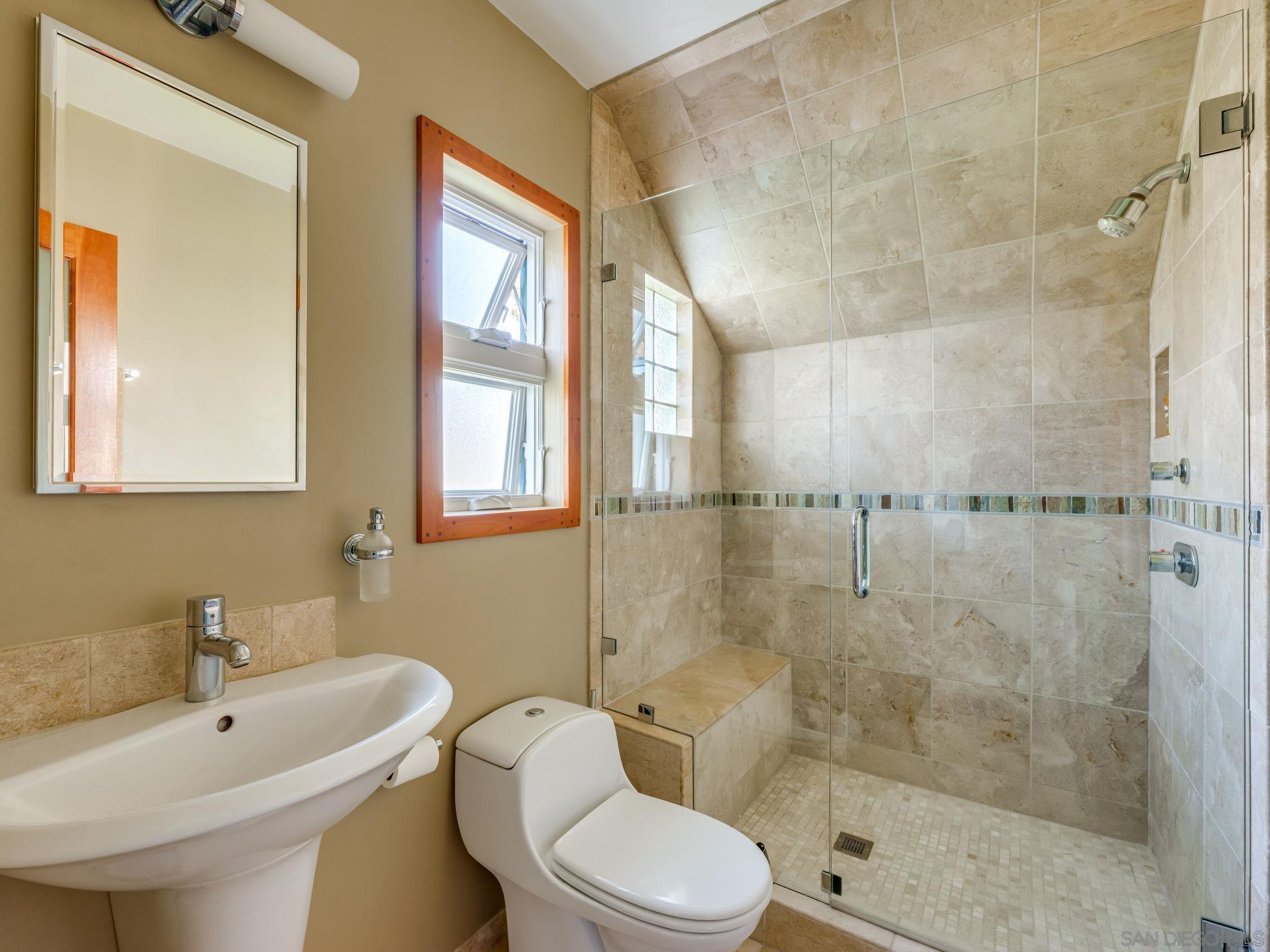 Detail Gallery Image 24 of 39 For 2335  33rd St, San Diego,  CA 92104 - 4 Beds | 3 Baths