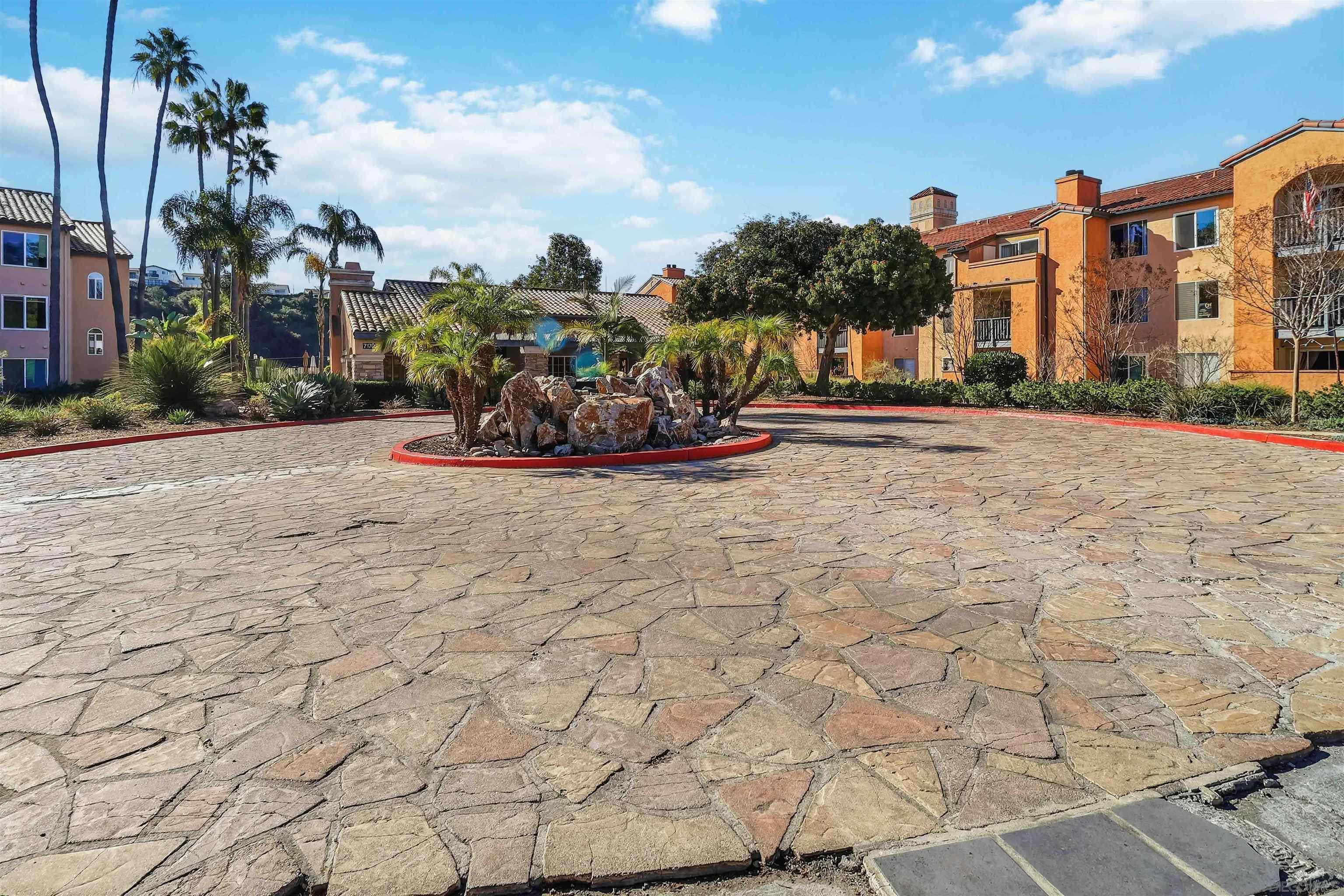 Front Image Thumbnail for SD2601080