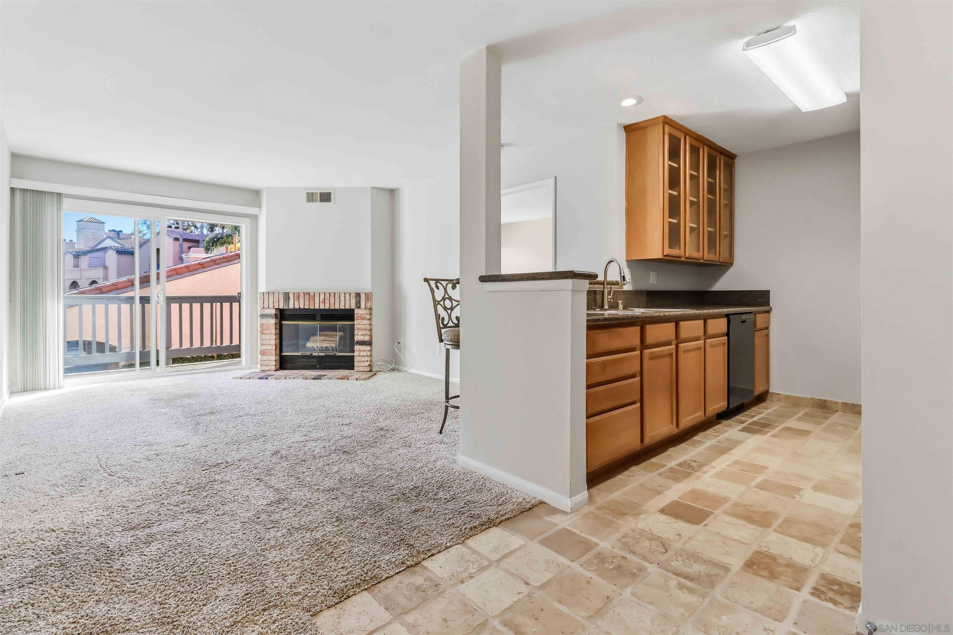 Detail Gallery Image 9 of 34 For 7160  Shoreline  4211, San Diego,  CA 92121 - 2 Beds | 2 Baths