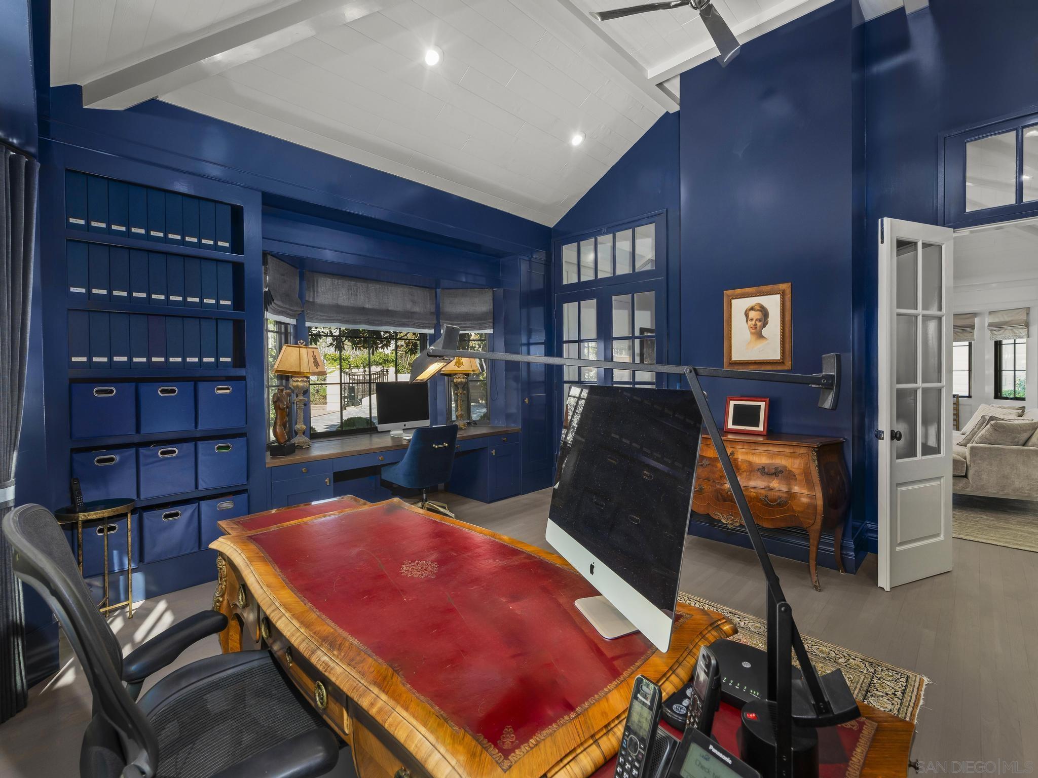 Detail Gallery Image 28 of 44 For 1009  Solymar Drive, La Jolla,  CA 92037 - 6 Beds | 6/1 Baths