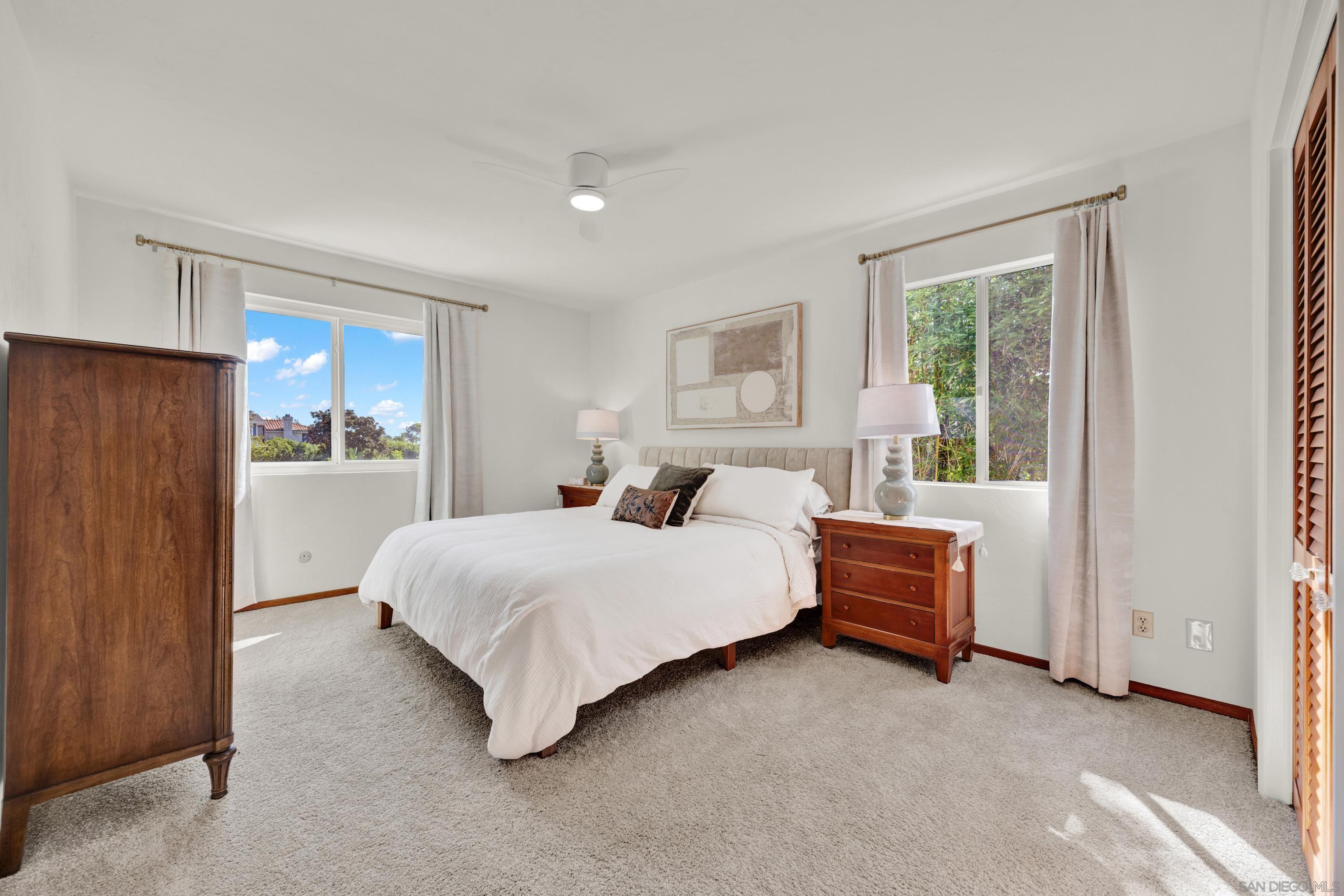 Detail Gallery Image 13 of 27 For 311  Corto Street, Solana Beach,  CA 92075 - 4 Beds | 2/1 Baths