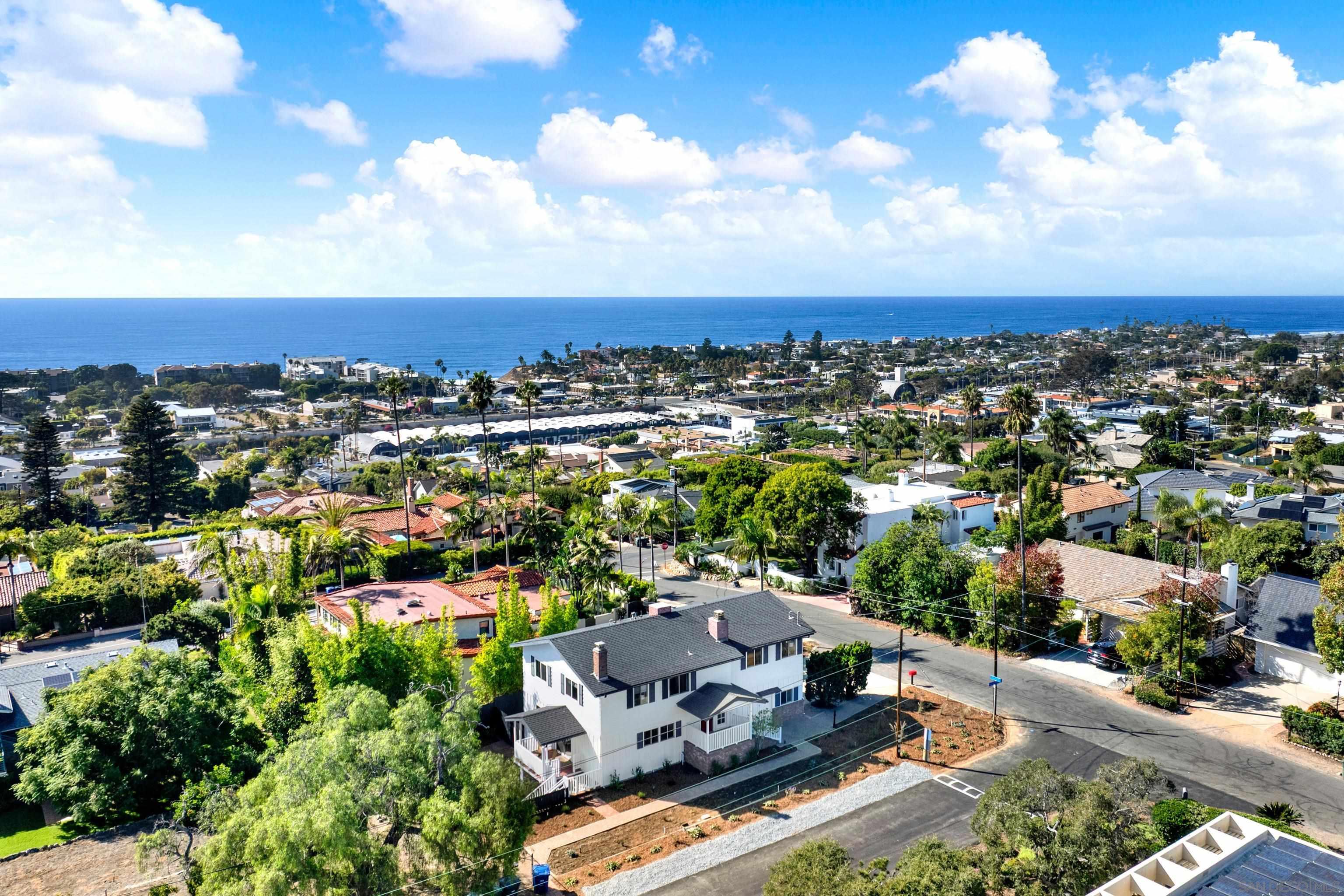 Detail Gallery Image 26 of 27 For 311  Corto Street, Solana Beach,  CA 92075 - 4 Beds | 2/1 Baths