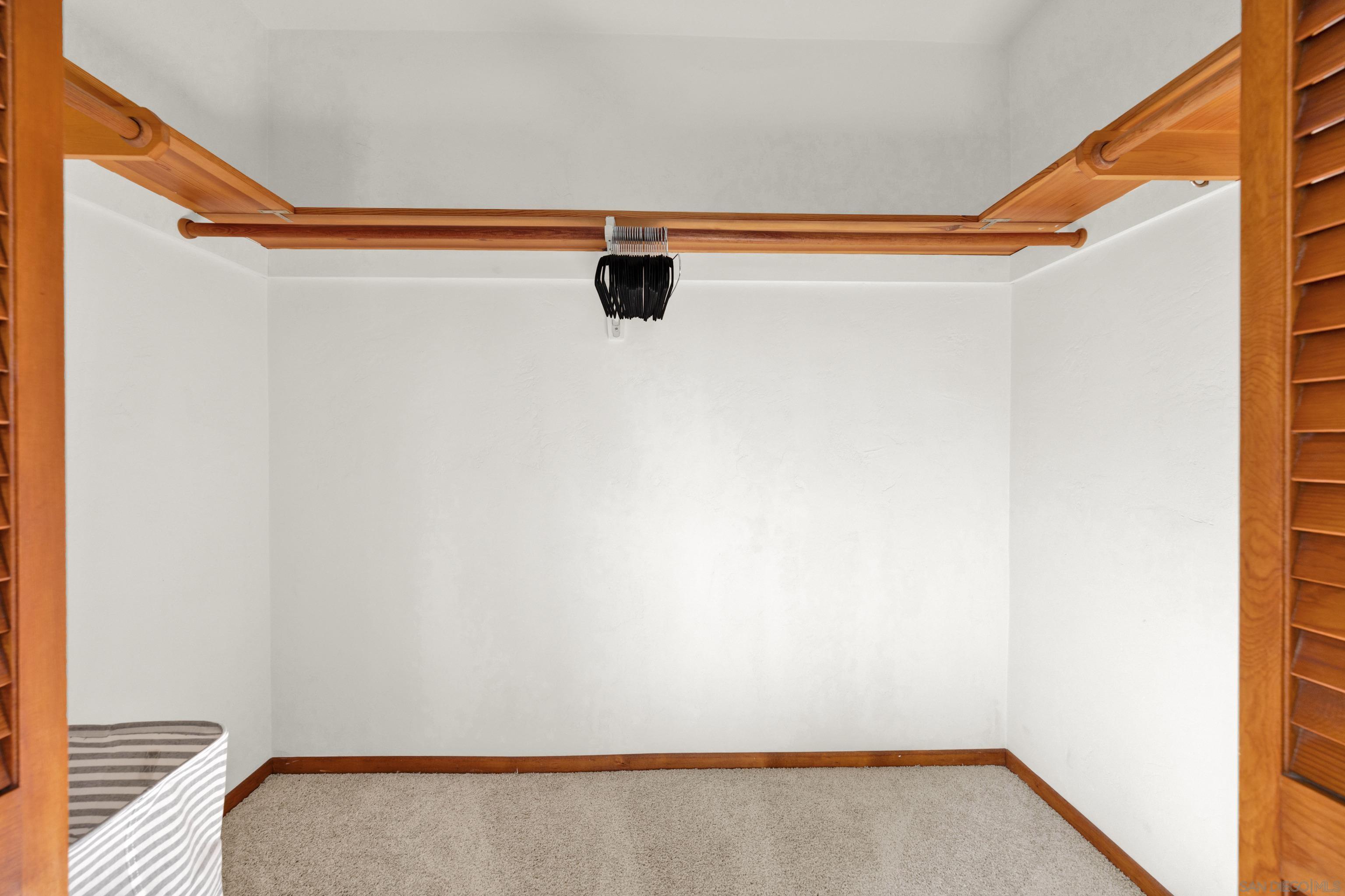 Detail Gallery Image 10 of 27 For 311  Corto Street, Solana Beach,  CA 92075 - 4 Beds | 2/1 Baths