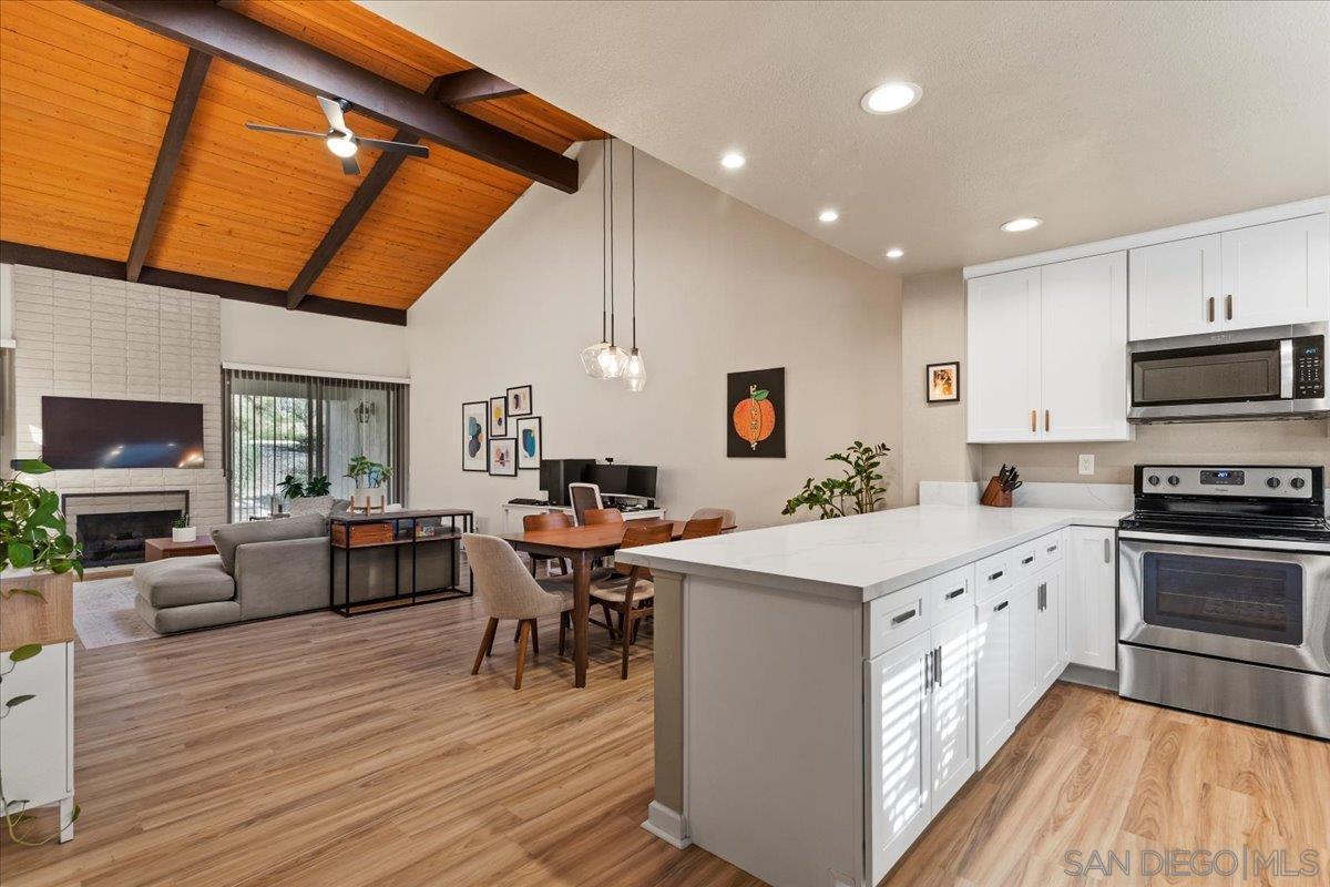 Front Image Thumbnail for SD2601083