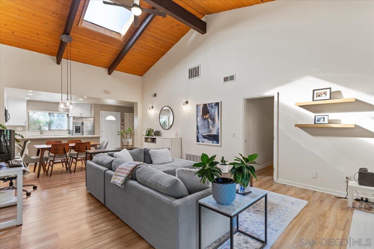 Detail Gallery Image 22 of 52 For 17407  Port Marnock Dr, Poway,  CA 92064 - 2 Beds | 2 Baths