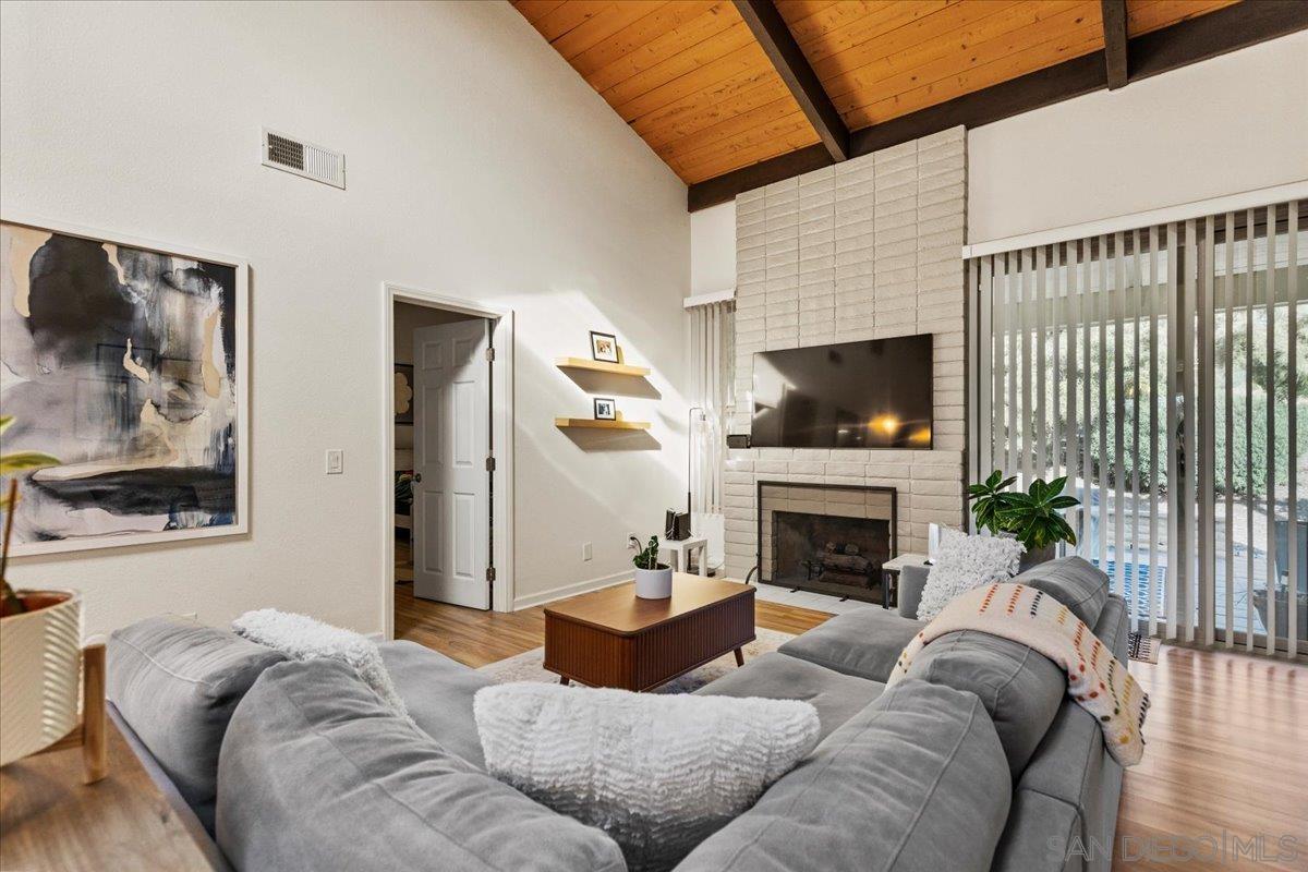 Detail Gallery Image 23 of 52 For 17407  Port Marnock Dr, Poway,  CA 92064 - 2 Beds | 2 Baths