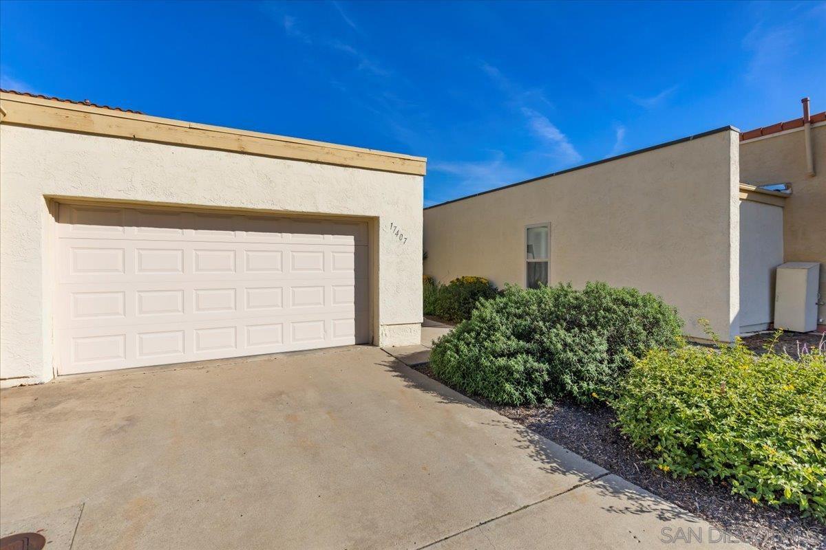 Detail Gallery Image 5 of 52 For 17407  Port Marnock Dr, Poway,  CA 92064 - 2 Beds | 2 Baths