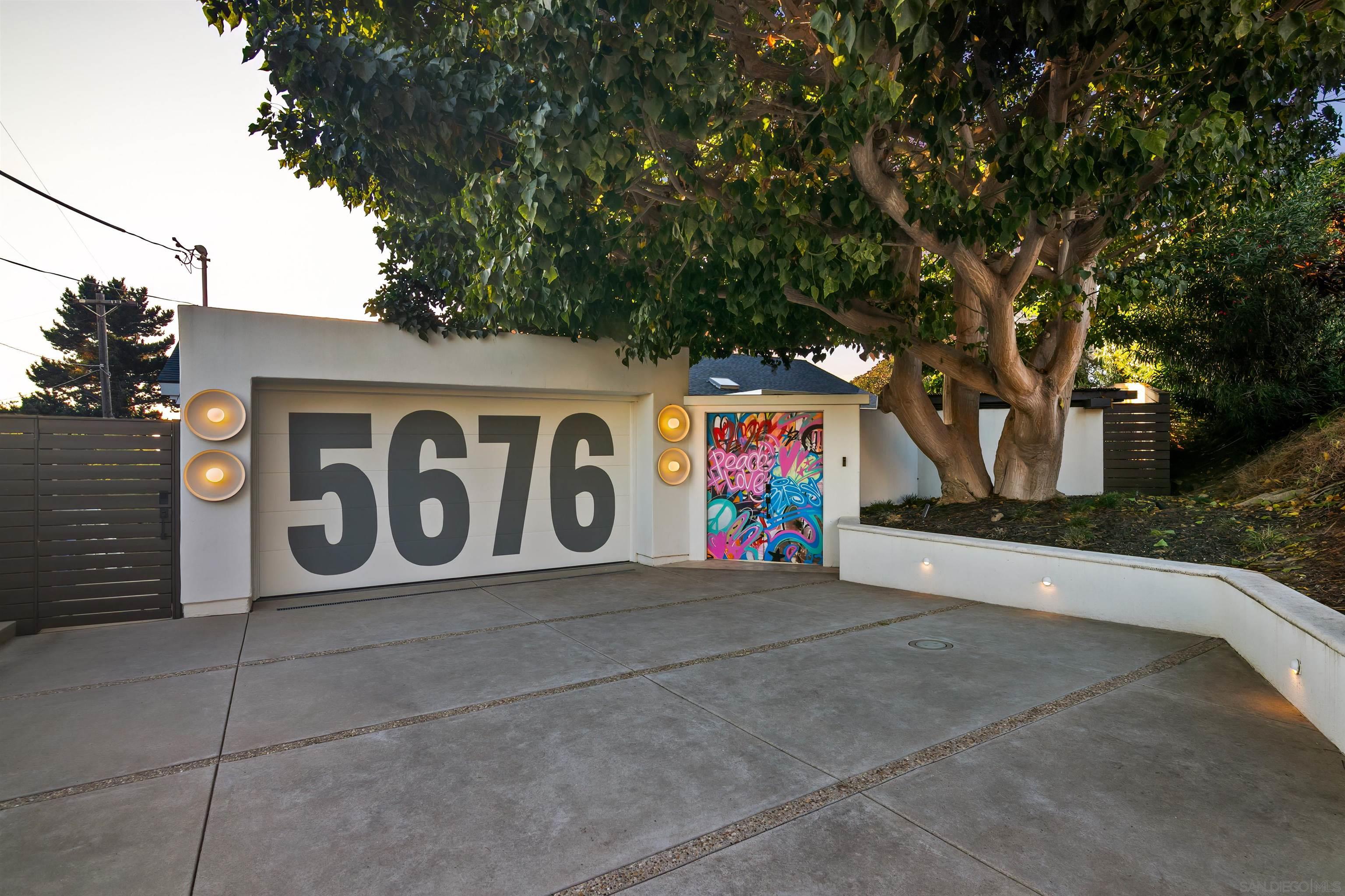 Detail Gallery Image 54 of 57 For 5676  Taft Ave, La Jolla,  CA 92037 - 6 Beds | 3 Baths