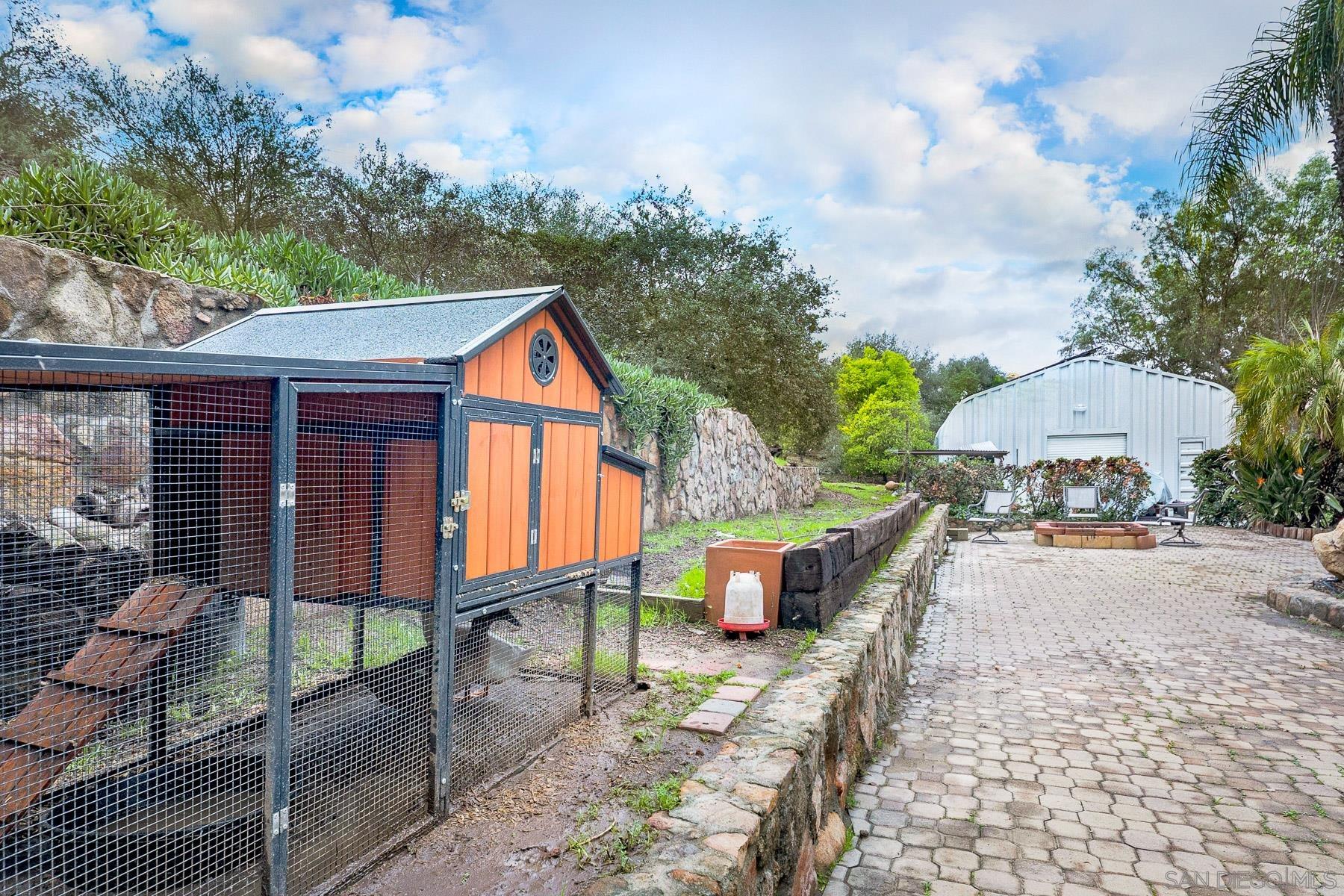 Detail Gallery Image 16 of 25 For 29079  Aerie, Valley Center,  CA 92082 - 3 Beds | 2 Baths