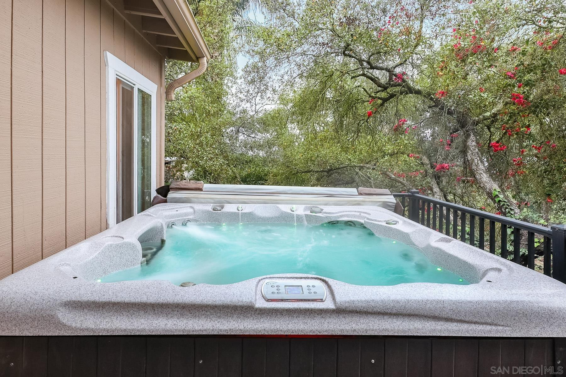 Detail Gallery Image 18 of 25 For 29079  Aerie, Valley Center,  CA 92082 - 3 Beds | 2 Baths