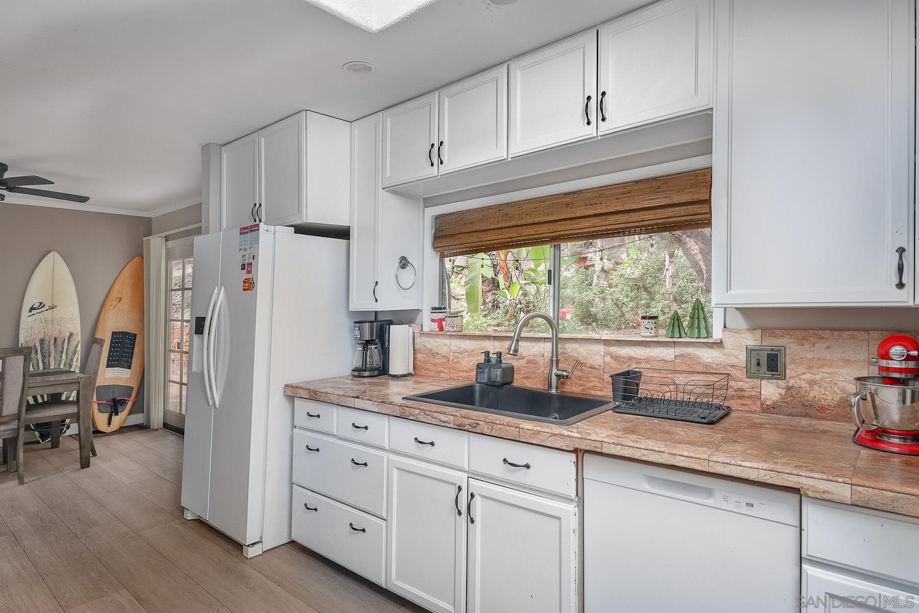 Detail Gallery Image 9 of 25 For 29079  Aerie, Valley Center,  CA 92082 - 3 Beds | 2 Baths