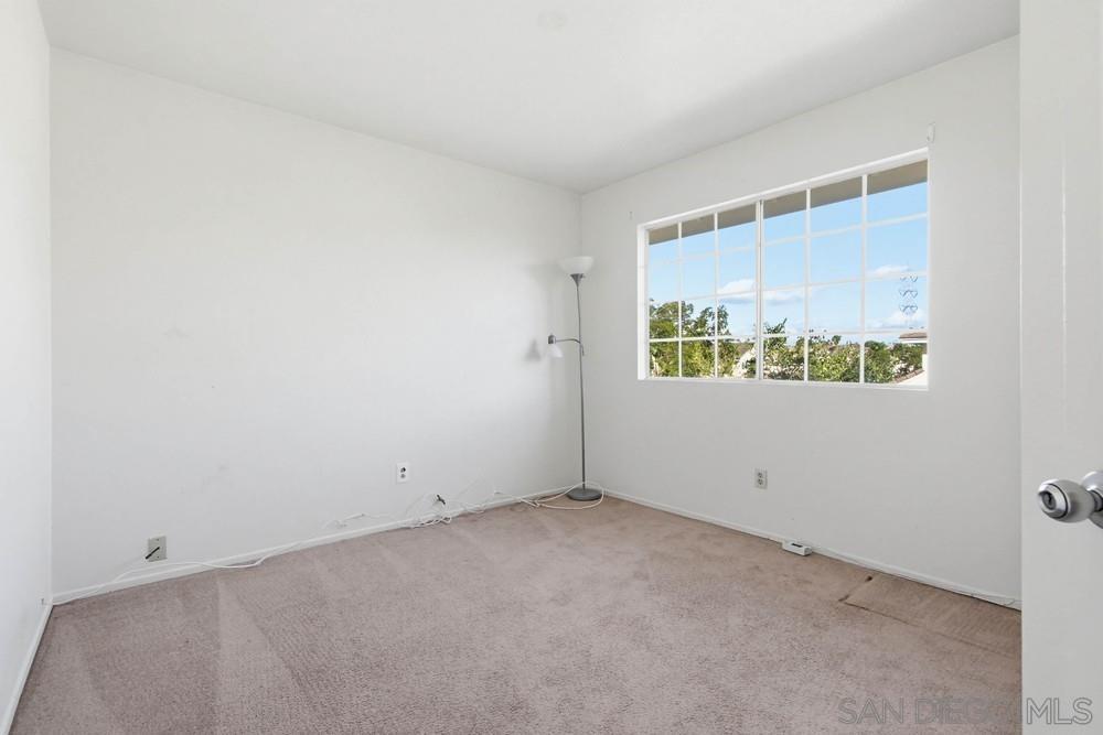 Detail Gallery Image 30 of 43 For 6939  Westleigh Place, San Diego,  CA 92126 - 4 Beds | 2/1 Baths