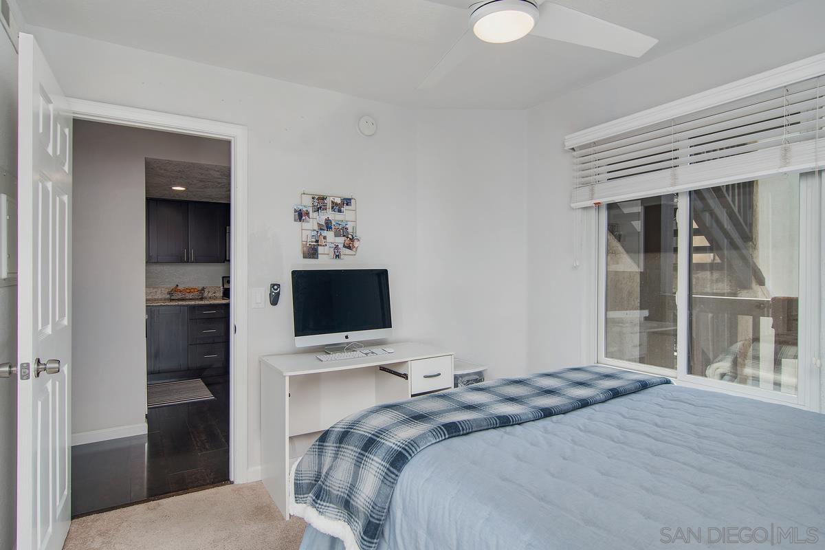 Detail Gallery Image 12 of 28 For 4494  Mentone St.  #6,  San Diego,  CA 92107 - 2 Beds | 2 Baths