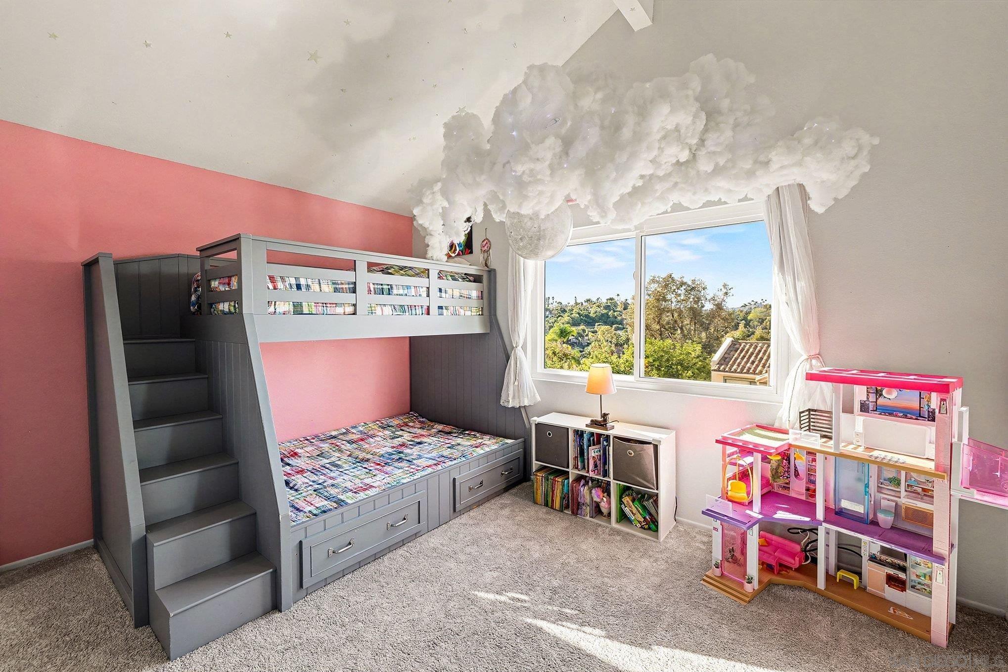 Detail Gallery Image 20 of 43 For 627  Valley Grove Ln, Escondido,  CA 92025 - 4 Beds | 2/1 Baths