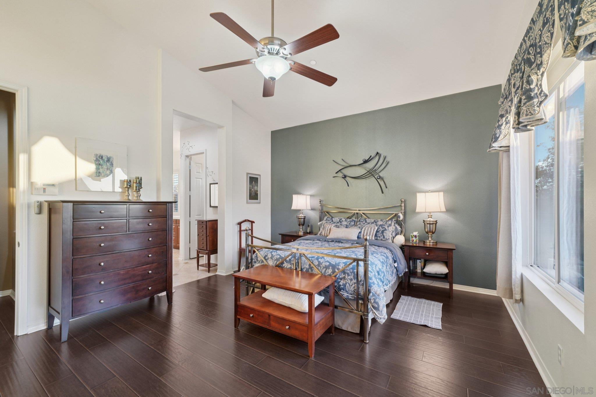 Detail Gallery Image 16 of 43 For 9471  Estrella Hills St, Riverside,  CA 92508 - 4 Beds | 3 Baths