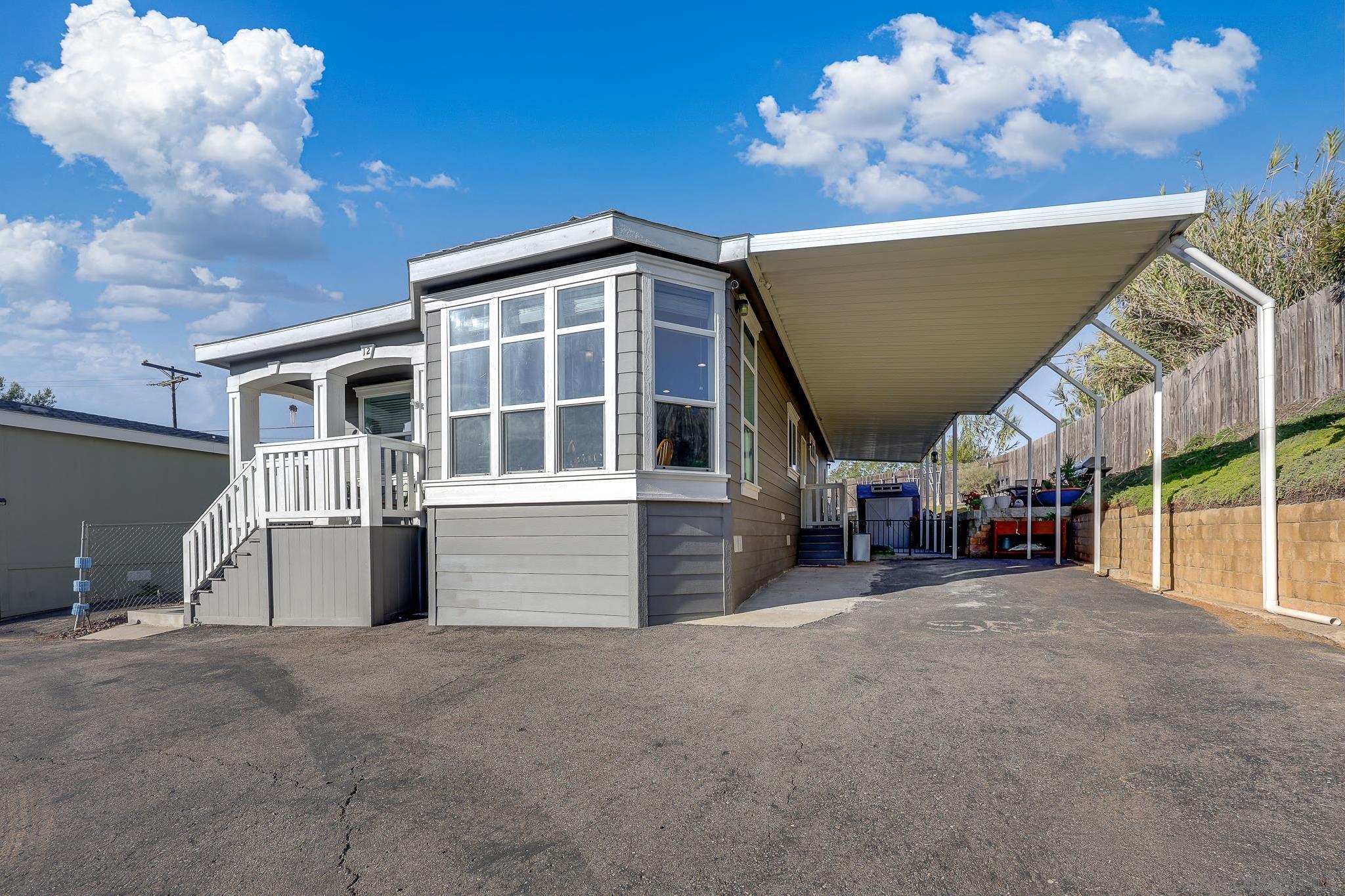 Detail Gallery Image 12 of 37 For 250  La Cresta Heights Rd  #SPC 12,  El Cajon,  CA 92021 - 3 Beds | 2 Baths