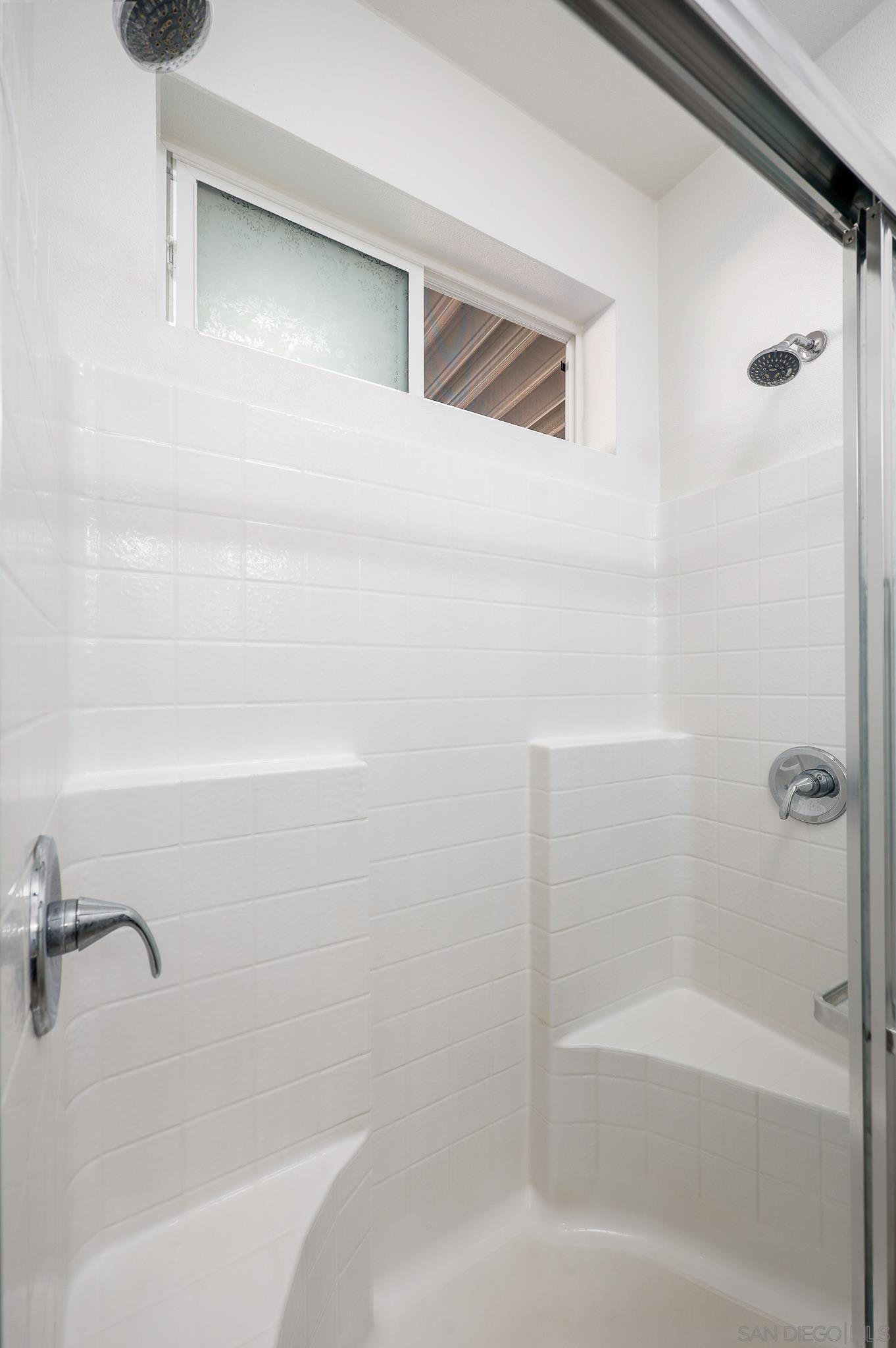 Detail Gallery Image 22 of 37 For 250  La Cresta Heights Rd  #SPC 12,  El Cajon,  CA 92021 - 3 Beds | 2 Baths