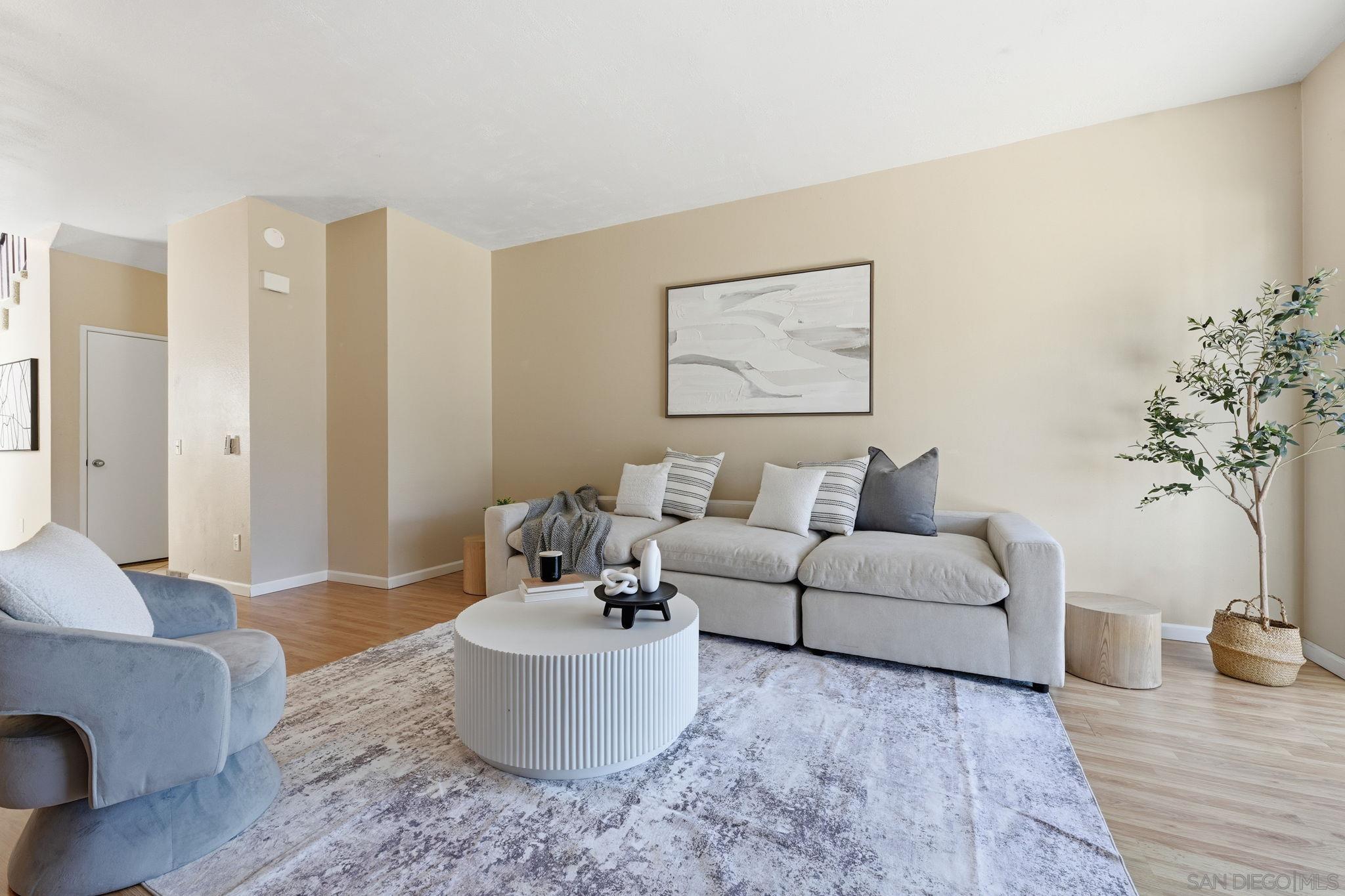 Detail Gallery Image 7 of 34 For 2591  Regent Rd, Carlsbad,  CA 92010 - 3 Beds | 2/1 Baths