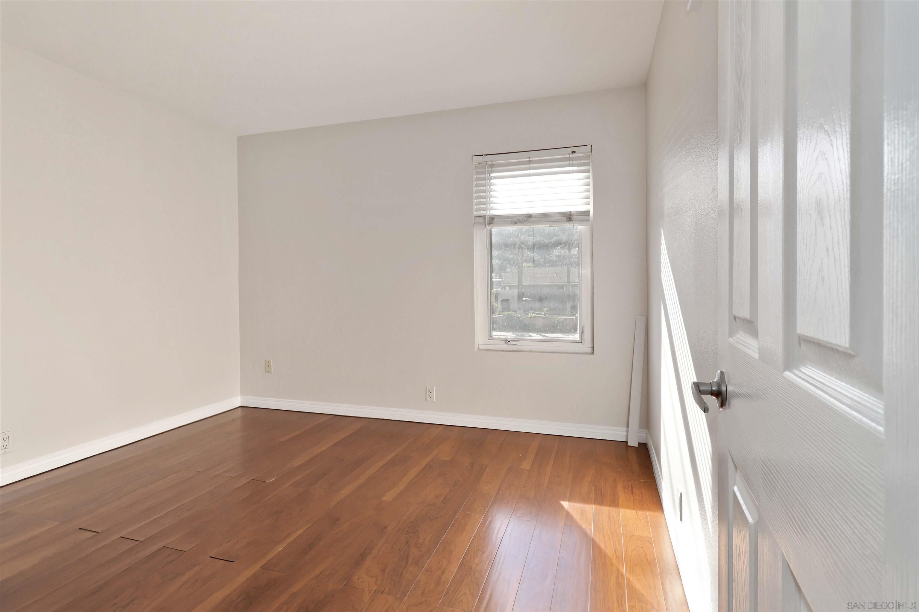 Detail Gallery Image 18 of 30 For 1160 E Washington Ave  #3,  El Cajon,  CA 92019 - 2 Beds | 2 Baths