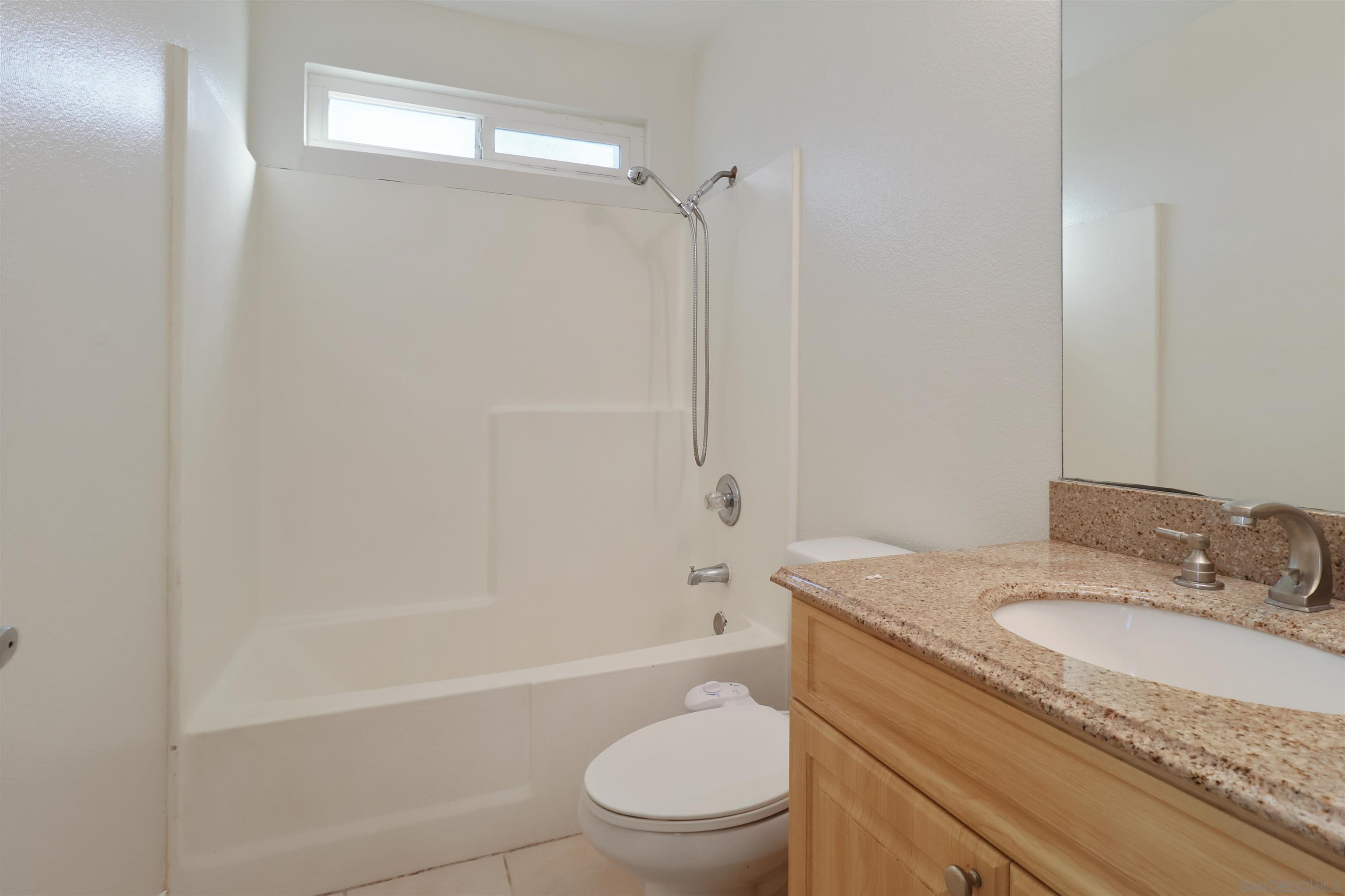 Detail Gallery Image 24 of 30 For 1160 E Washington Ave  #3,  El Cajon,  CA 92019 - 2 Beds | 2 Baths