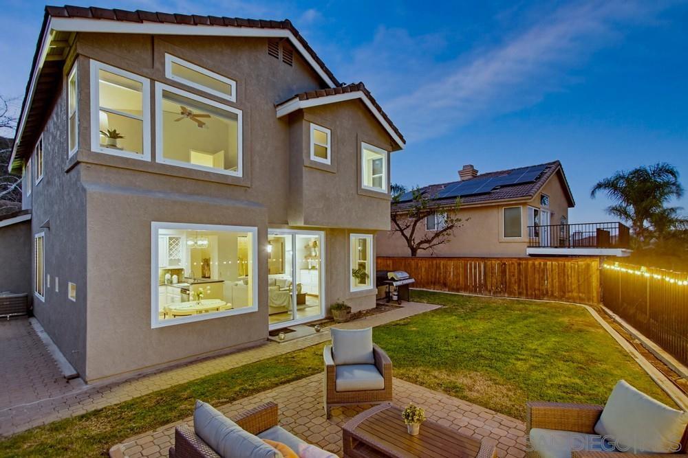 Detail Gallery Image 2 of 21 For 13693  Tradition Street, San Diego,  CA 92128 - 4 Beds | 2/1 Baths