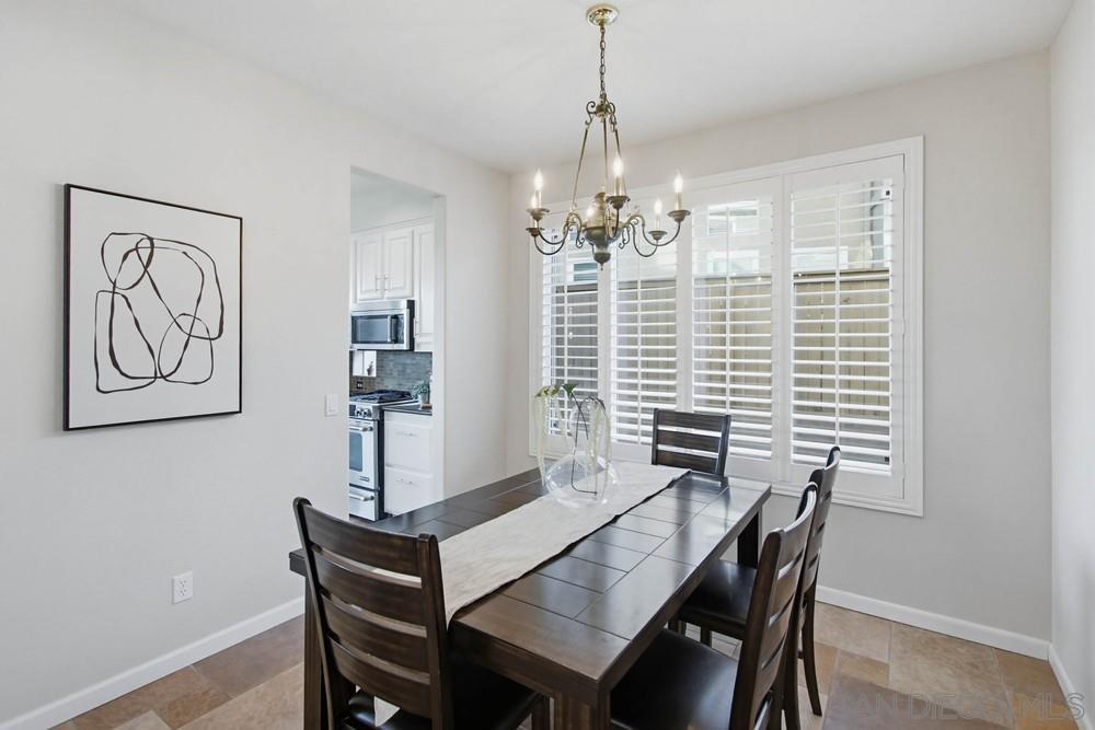 Detail Gallery Image 6 of 21 For 13693  Tradition Street, San Diego,  CA 92128 - 4 Beds | 2/1 Baths