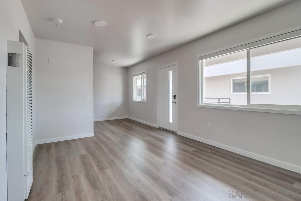 Detail Gallery Image 13 of 22 For 1193  Florence St, Imperial Beach,  CA 91932 - – Beds | – Baths