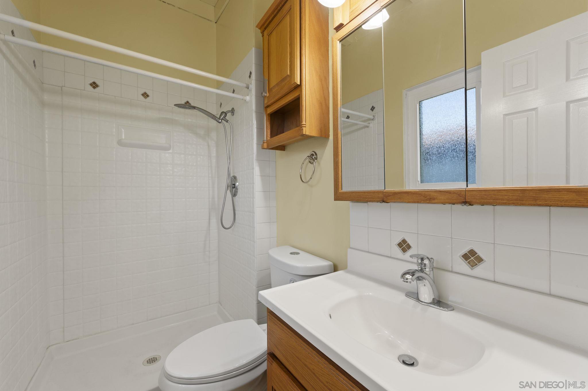 Detail Gallery Image 13 of 30 For 7514  Deville Dr, San Diego,  CA 92114 - 4 Beds | 2 Baths