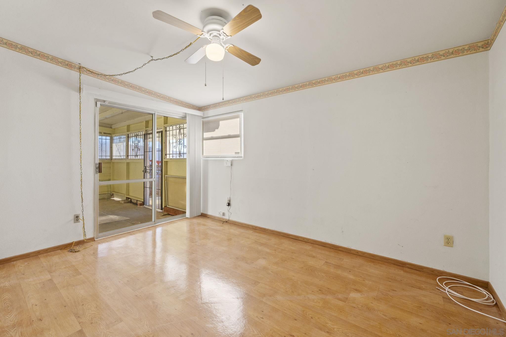 Detail Gallery Image 15 of 30 For 7514  Deville Dr, San Diego,  CA 92114 - 4 Beds | 2 Baths