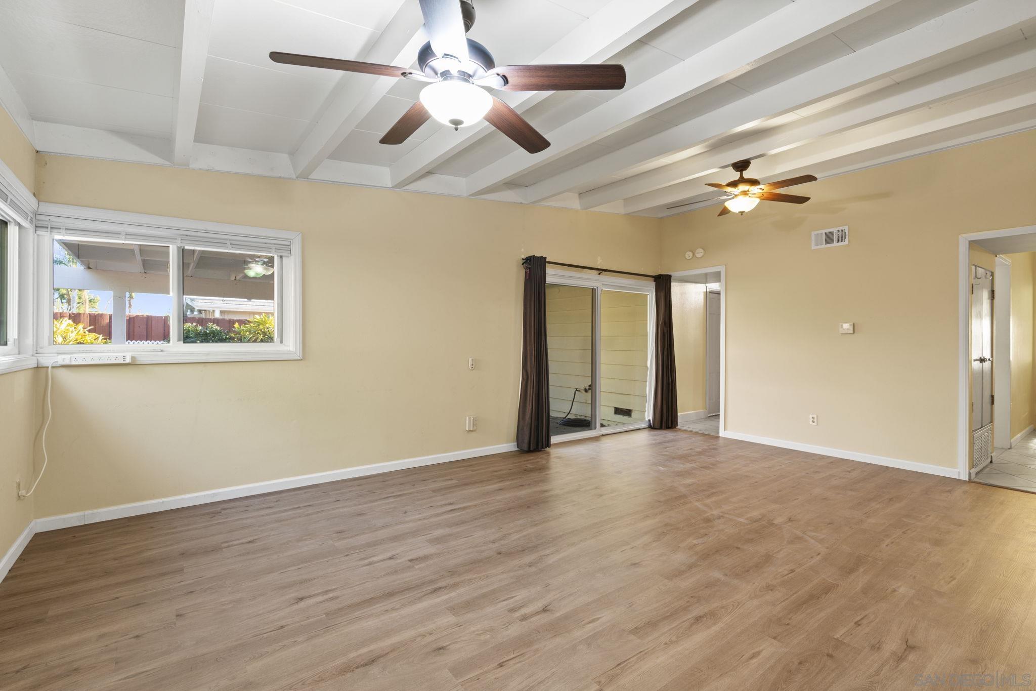 Detail Gallery Image 4 of 30 For 7514  Deville Dr, San Diego,  CA 92114 - 4 Beds | 2 Baths