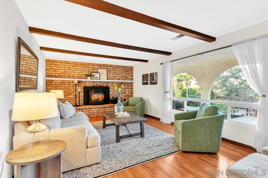 Detail Gallery Image 11 of 49 For 2460  Reill View Dr, Escondido,  CA 92025 - 5 Beds | 3 Baths