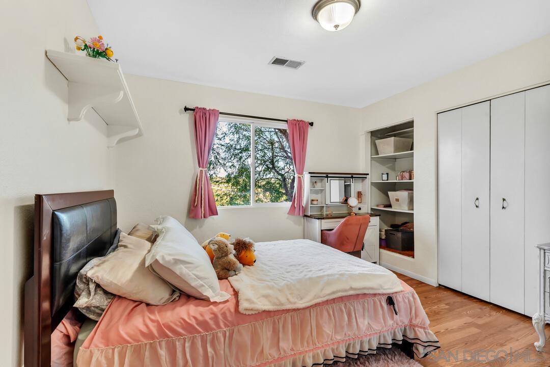 Detail Gallery Image 34 of 49 For 2460  Reill View Dr, Escondido,  CA 92025 - 5 Beds | 3 Baths