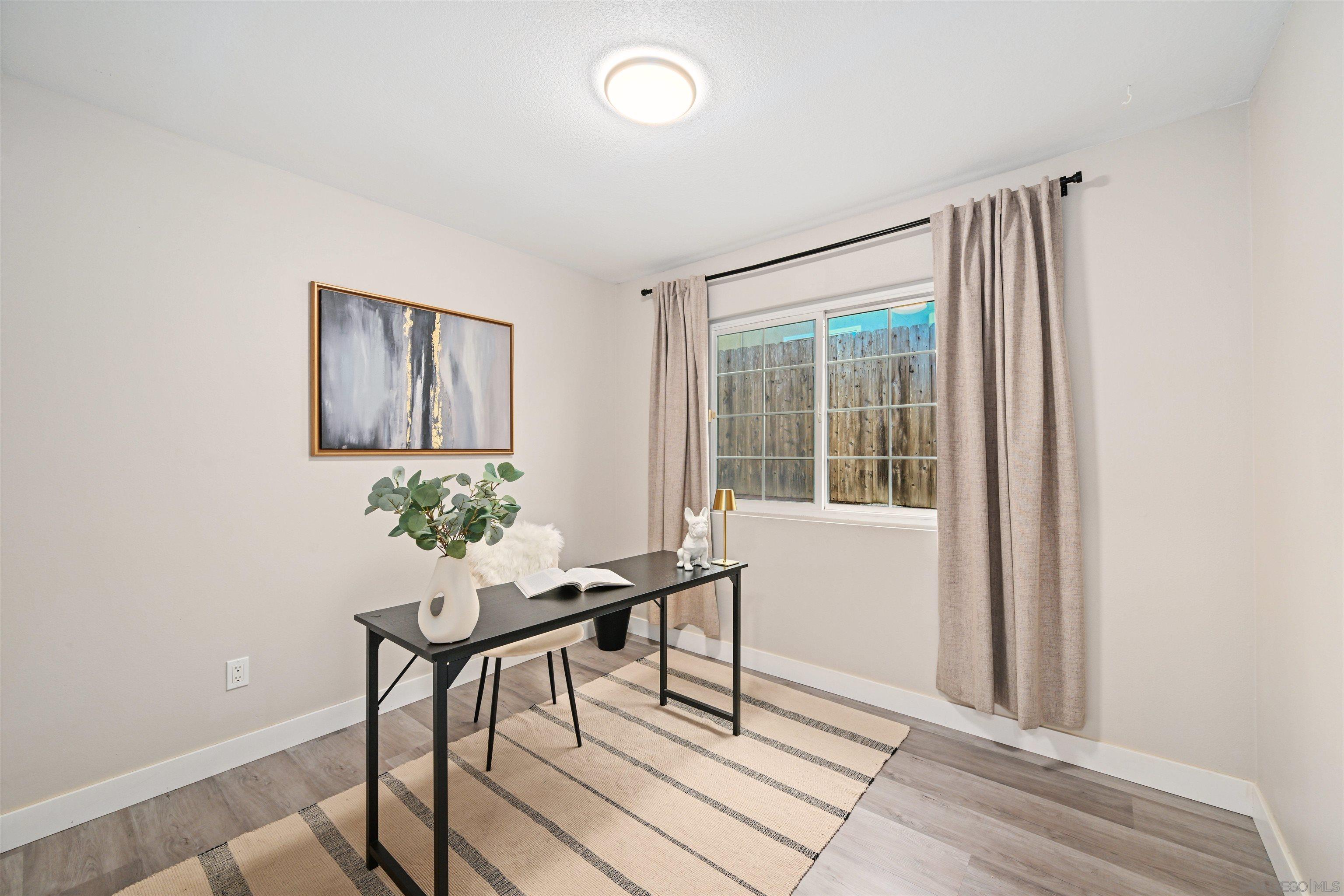 Detail Gallery Image 13 of 21 For 13133  Calle De Las Rosas, San Diego,  CA 92129 - 3 Beds | 2 Baths