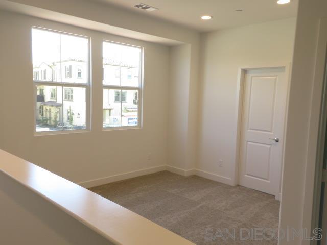 Detail Gallery Image 24 of 35 For 4382  Pacifica Way  5, Oceanside,  CA 92056 - 3 Beds | 3 Baths